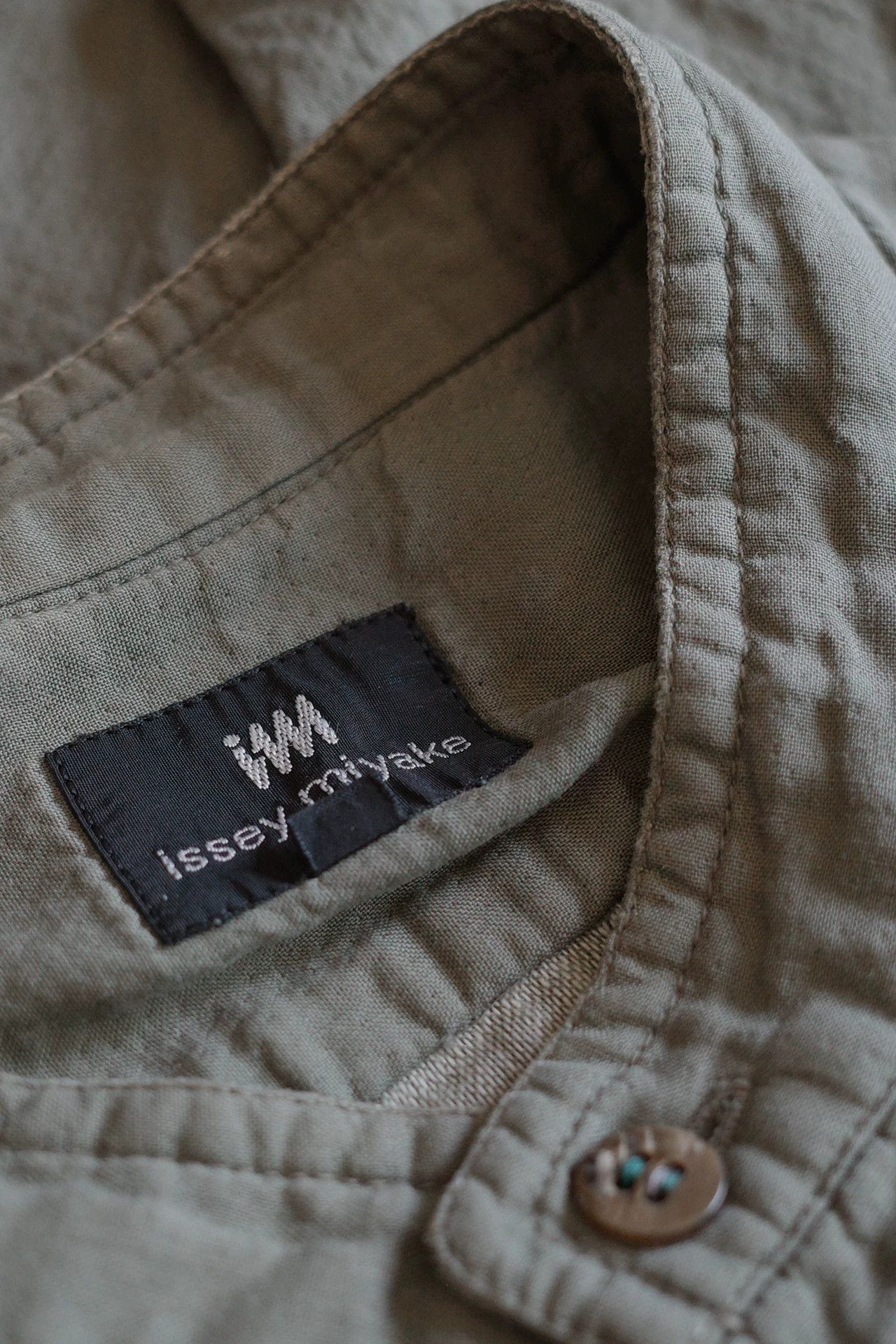 Issey Miyake Issey Miyake 90s Slate Green Collarless Shirt Size US S / EU 44-46 / 1 - 6 Thumbnail