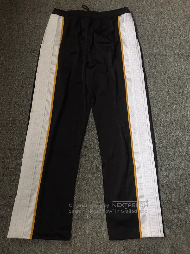 Fendi Fendi size S Casual Pants, Black and White Color, Side Thre Size US 29 - 1 Thumbnail