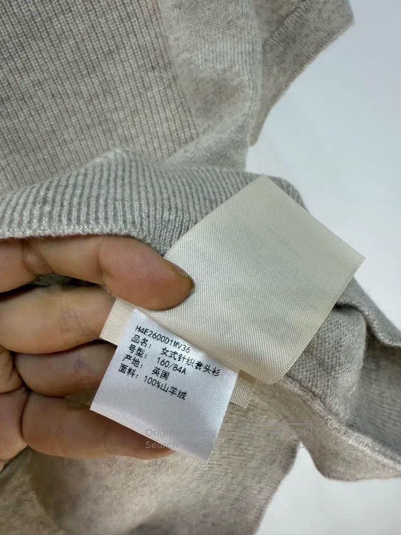 Hermes Hermes Oatmeal Classic Short-Sleeve 100% Cashmere Knit Swe Size XS / US 0-2 / IT 36-38 - 5 Thumbnail