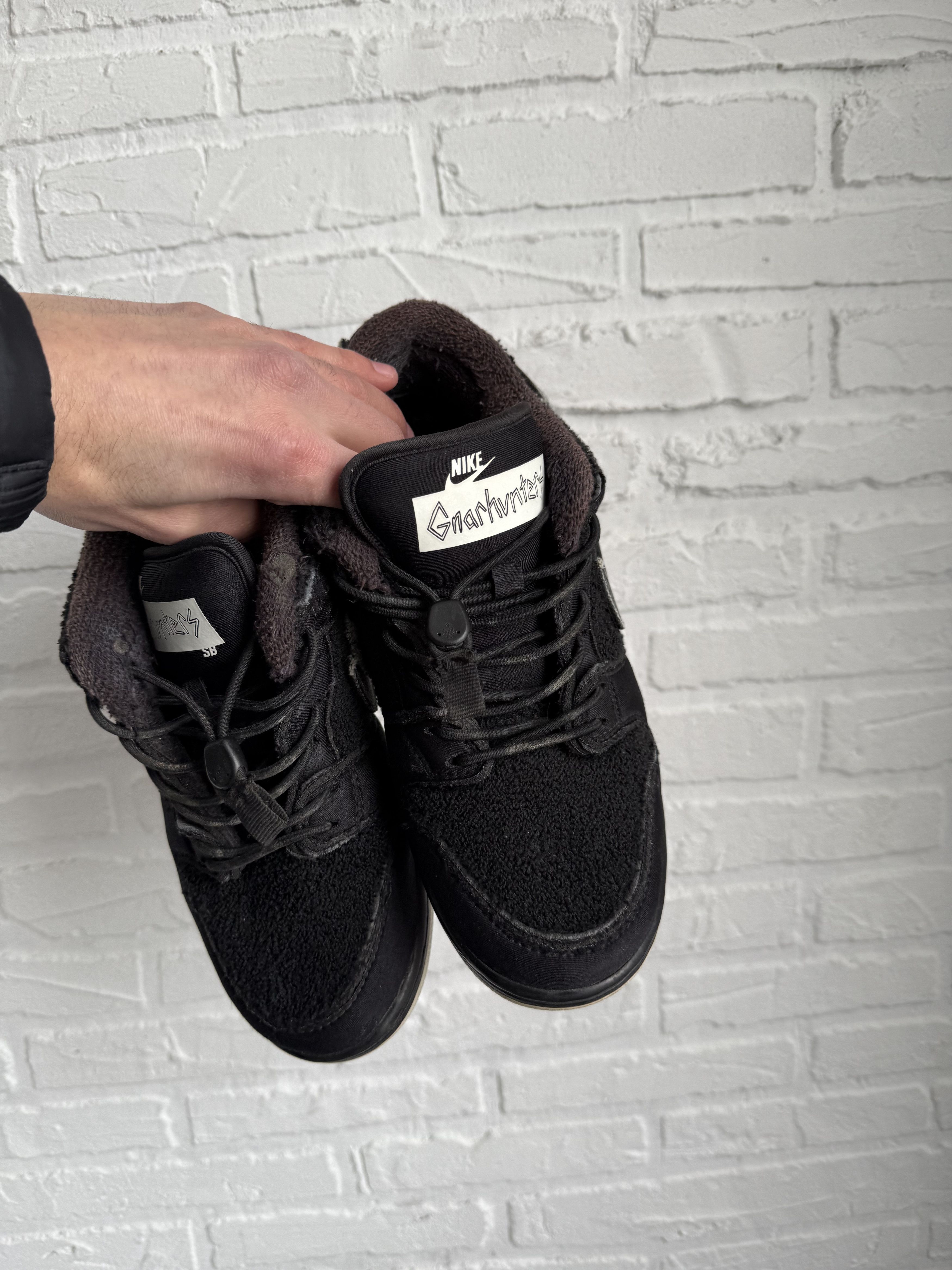 Nike Nike gnarhunters x dunk sb low black sneakers Size US 7.5 / EU 40-41 - 12 Thumbnail
