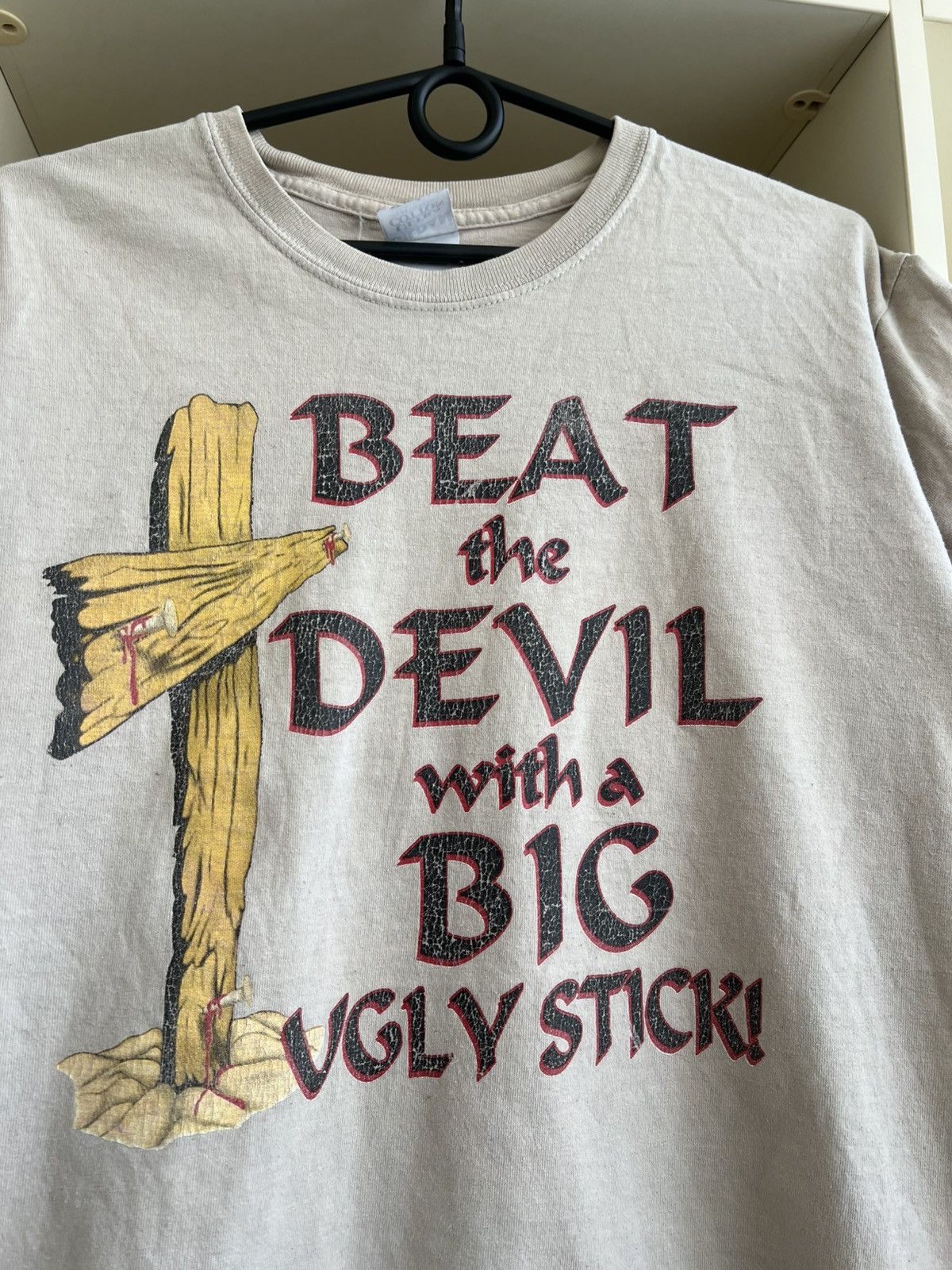 Vintage Vintage Jesus Beat the Devil With a Big Ugly Stick T-Shirt Size US M / EU 48-50 / 2 - 7 Thumbnail