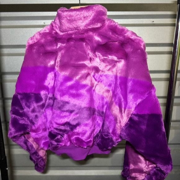 Reebok NWT REEBOK X CARDI B FUR PURPLE FUR JACKET SZ SMALL S Size S / US 4 / IT 40 - 6 Thumbnail