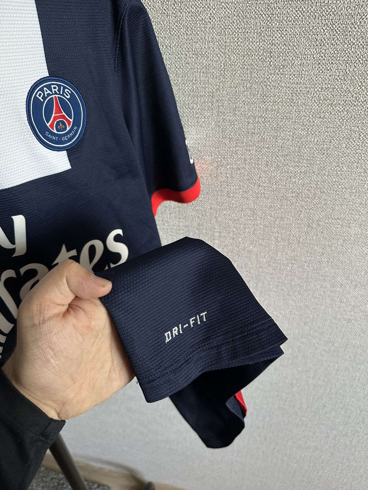 Nike 2013/14 Nike Paris Saint Germain PSG Soccer Jersey Size US M / EU 48-50 / 2 - 8 Thumbnail