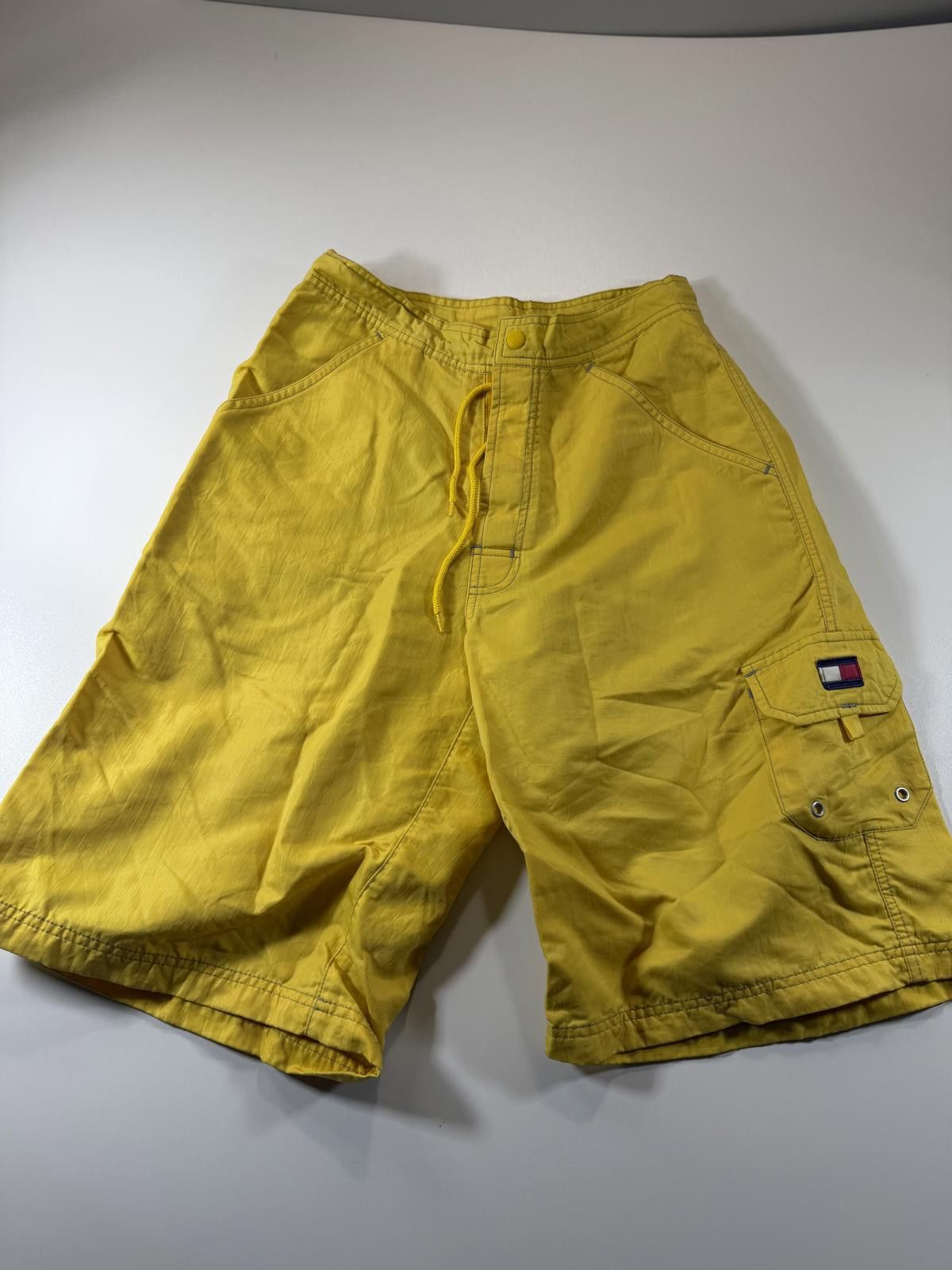 Tommy Hilfiger Tommy Hilfiger Yellow Cargo Shorts S Size US 32 / EU 48 - 1 Thumbnail