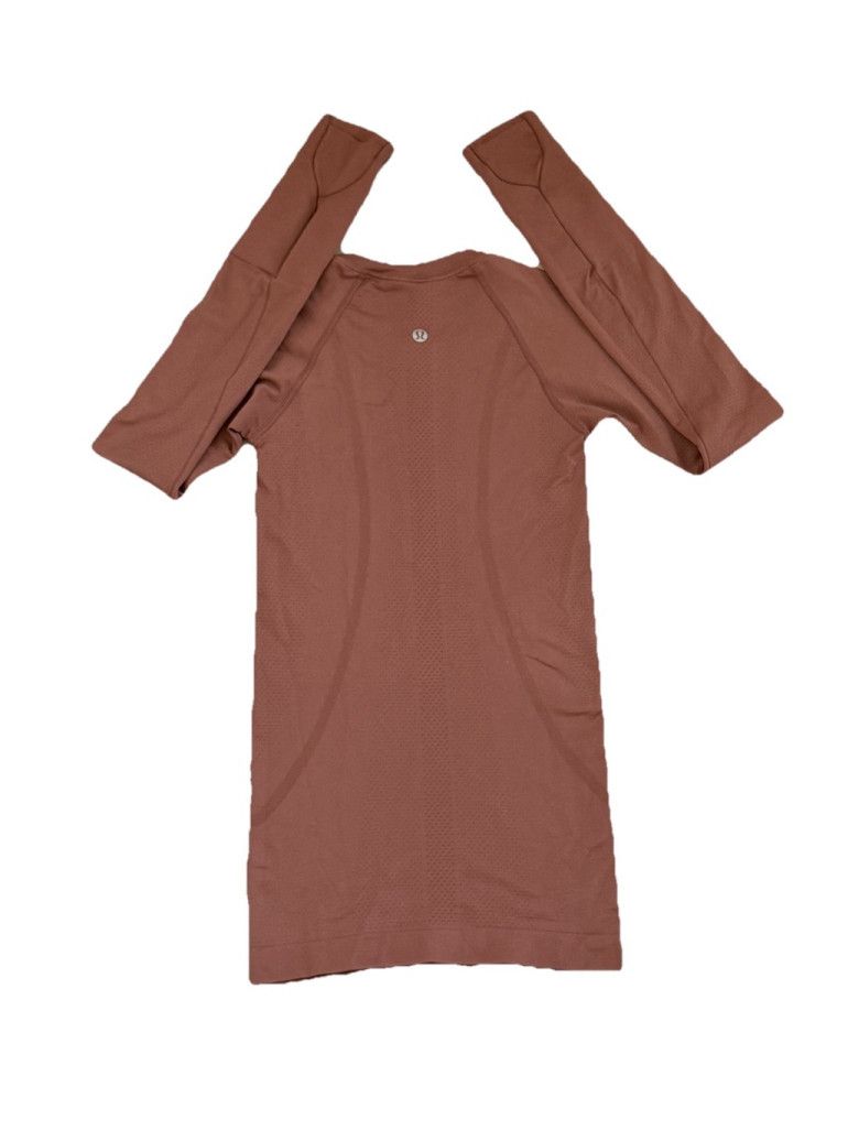 Lululemon LULULEMON SWIFTLY LONG SLEEVE SHIRT DUSTY PINK COLOR SIZE 0 Size XS / US 0-2 / IT 36-38 - 2 Thumbnail