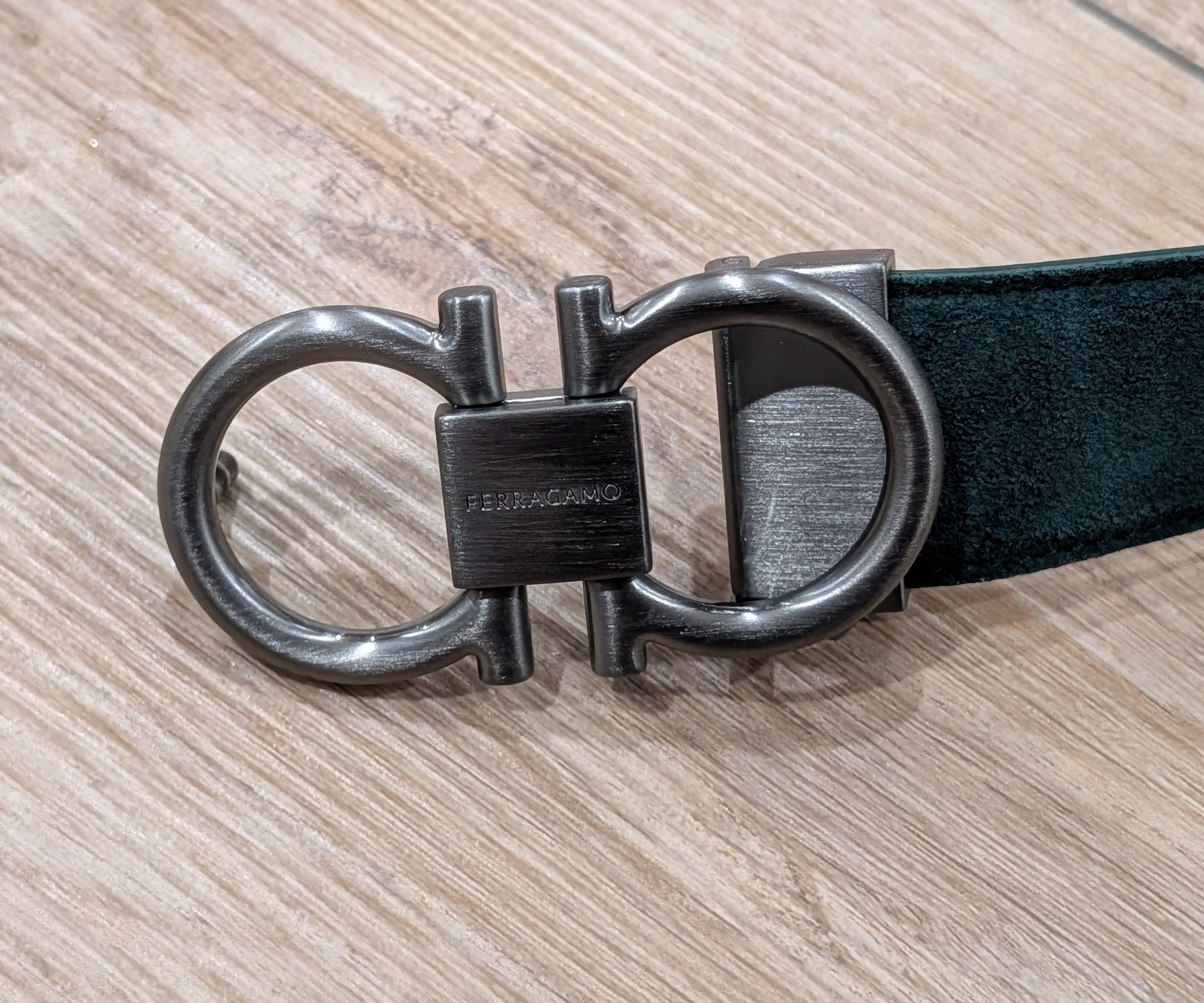 Salvatore Ferragamo Salvatore Ferragamo Gancini Suede Belt Moss 105 US 42 Size 42 - 4 Thumbnail