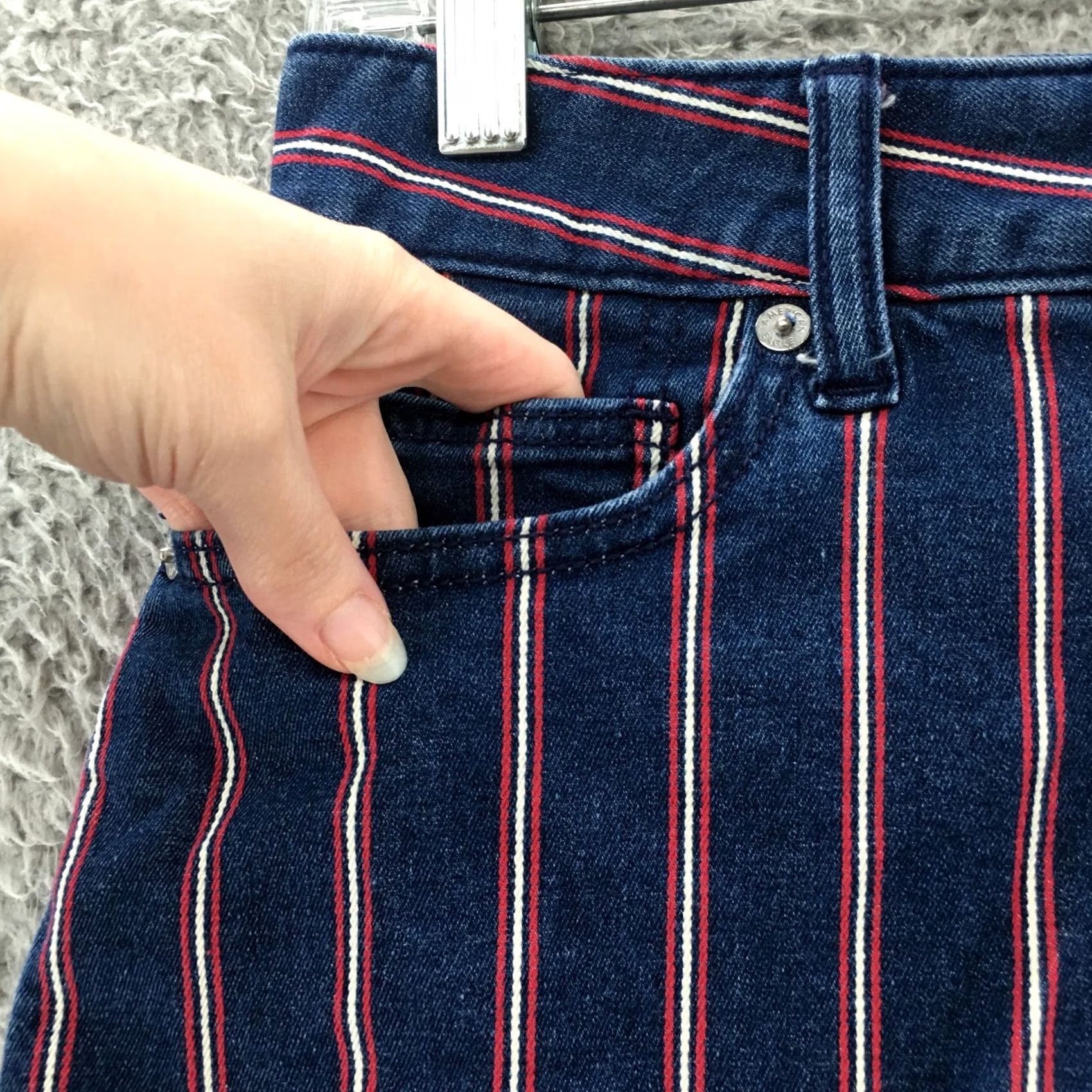 American Eagle Outfitters American Eagle Outfitters Skirt Womens 4 A-Line Denim Zip Blue Striped Short 29x14 Size 27" / US 4 / IT 40 - 6 Thumbnail