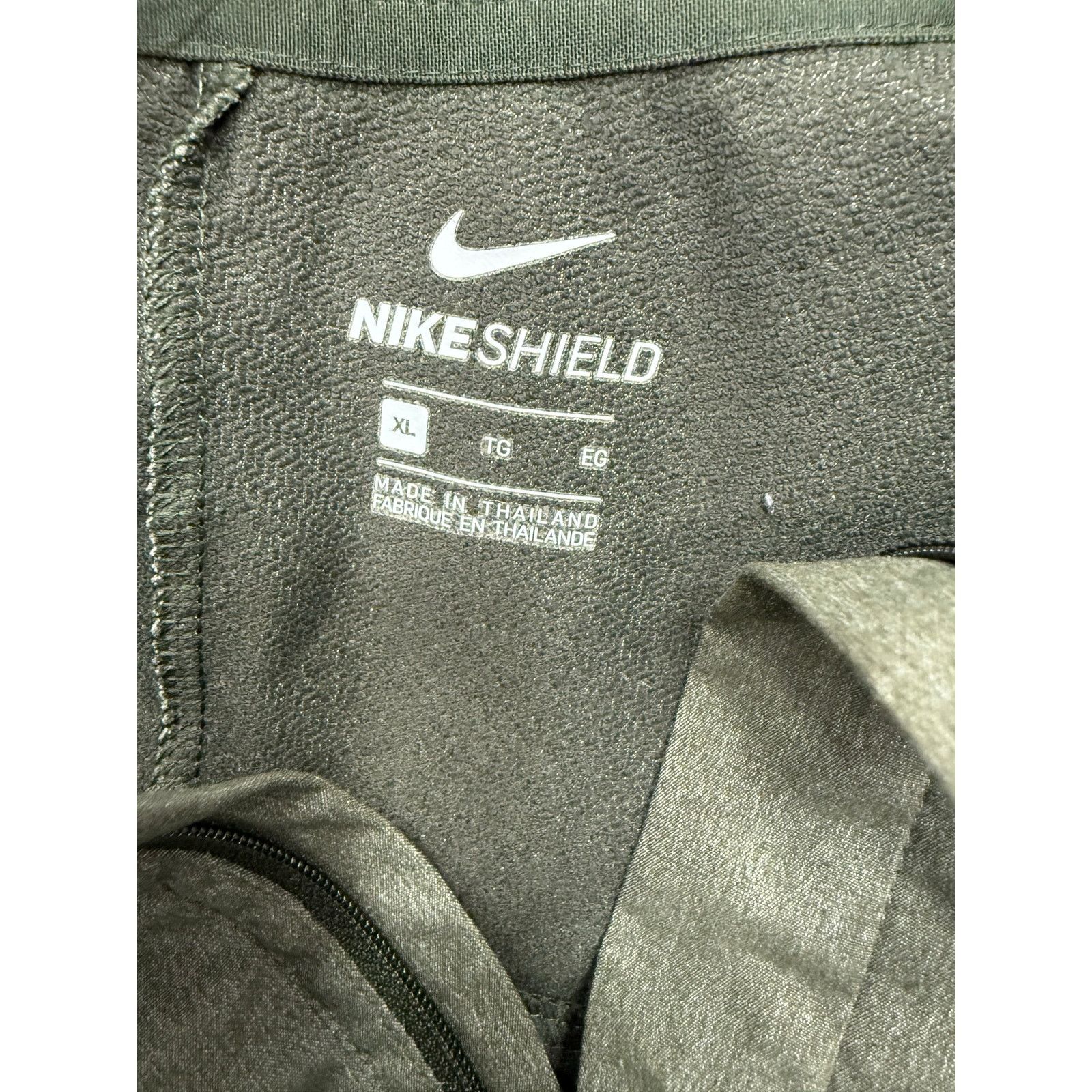 Nike Nike Shield Men's Jacket sz XL Performance Pullover #G727 Size US XL / EU 56 / 4 - 10 Thumbnail