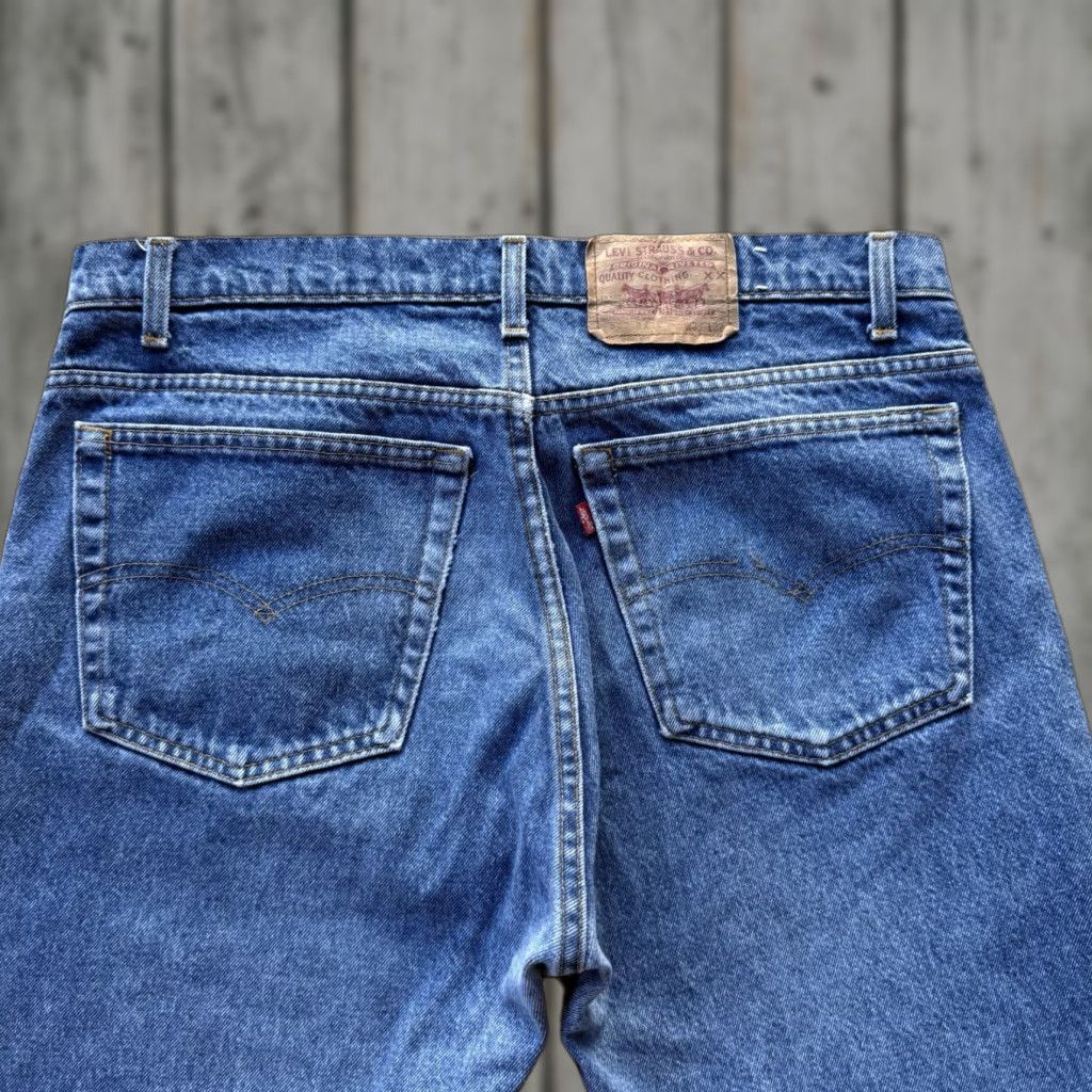 Levi's VINTAGE Levi's 505 Jeans 36x30 Blue Straight Denim Pants 80s 90s Mens Size US 36 / EU 52 - 1 Thumbnail