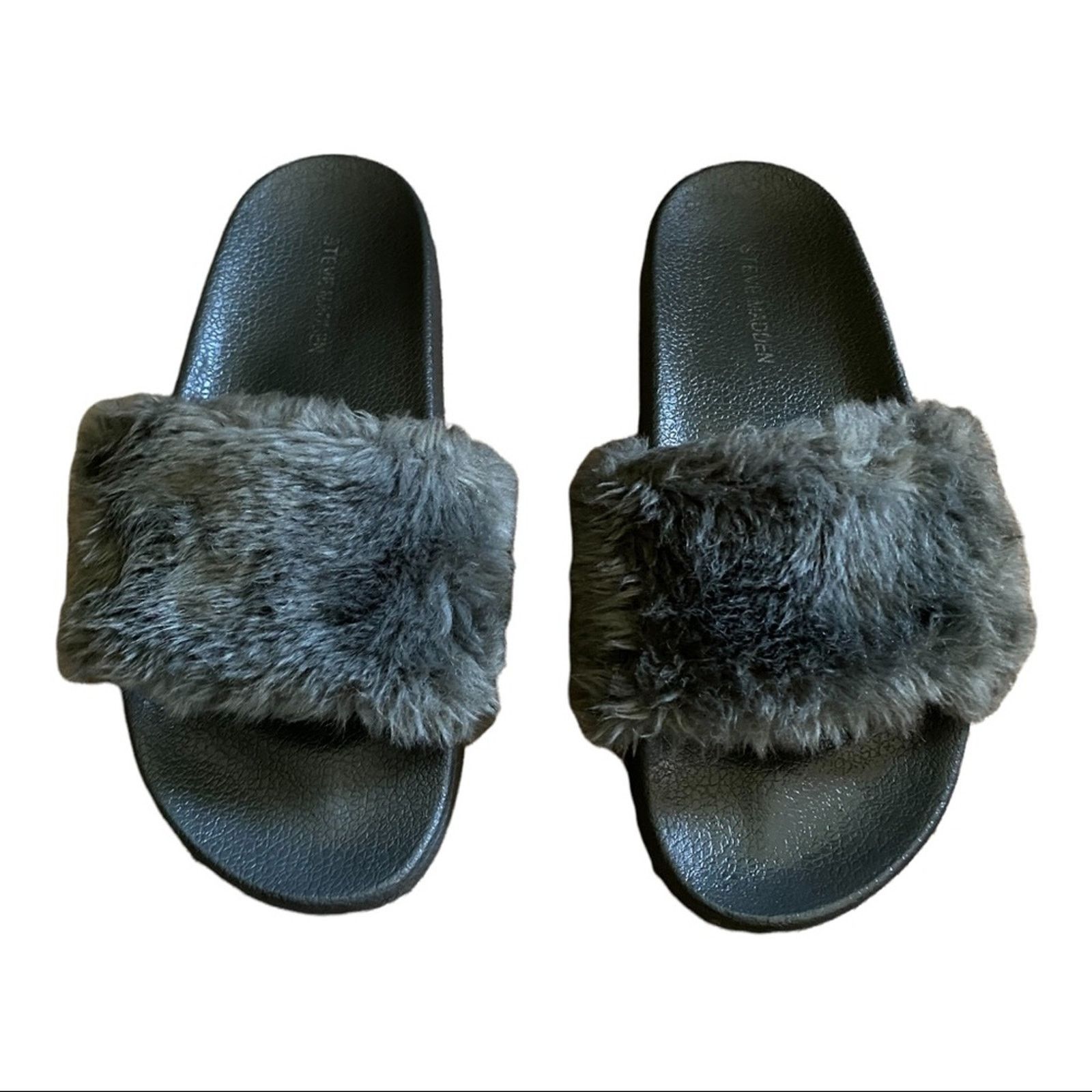 Steve Madden Steve Madden Gray Softey Fuzzy Slip On Slides Size 7 Size US 7 / IT 37 - 1 Thumbnail