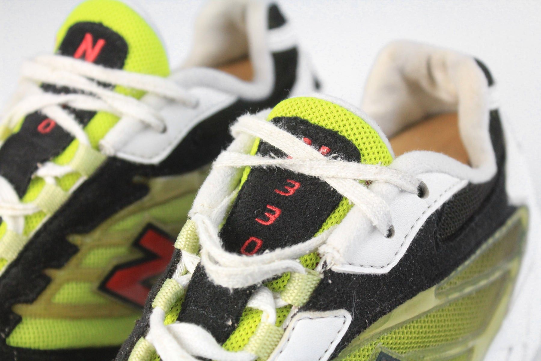 New Balance New Balance 330 Sneakers US 8 Size US 8 / EU 41 - 4 Thumbnail