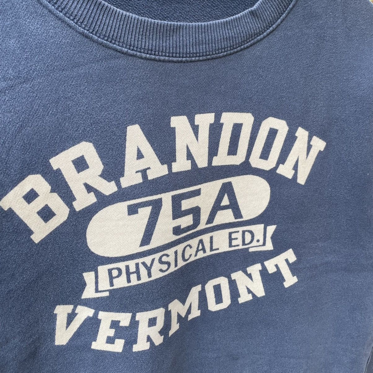 ?Vintage Champion Brandon Vermont Big Logo Sweatshirts - www 