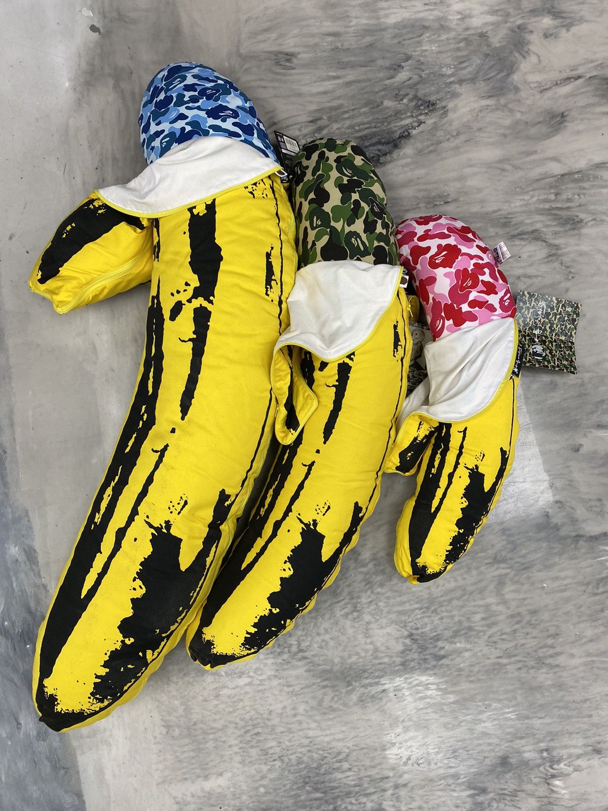 Andy Warhol Very Rare Bape Andy Warhol Pink ABC Camo banana Size ONE SIZE - 9 Thumbnail