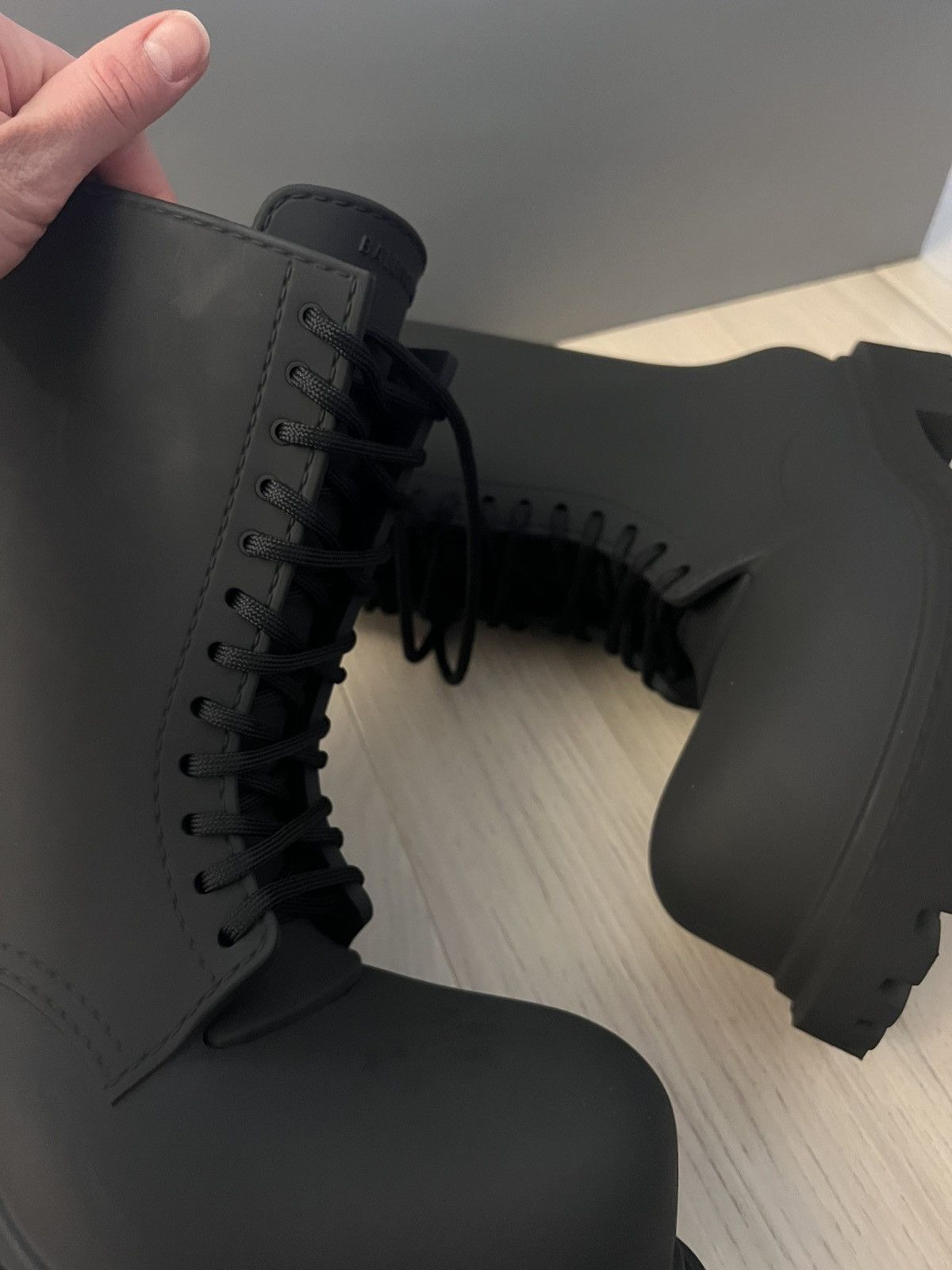 Balenciaga Steroid Rubber Ankle Boots in Black Size US 11 / EU 44 - 2 Thumbnail