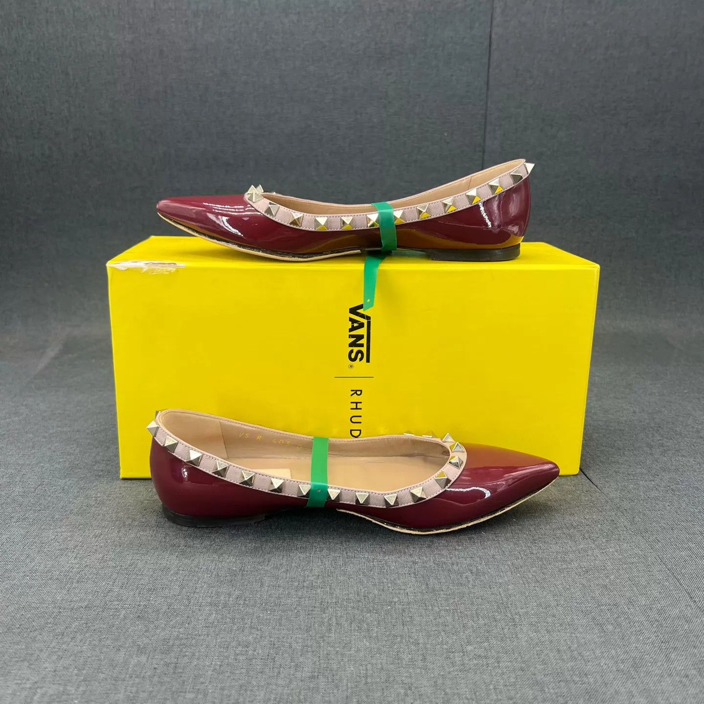 Valentino Valentino Rockstud Dark Red 35 Mint Boxed Size US 4.5 / IT 34.5 - 2 Thumbnail