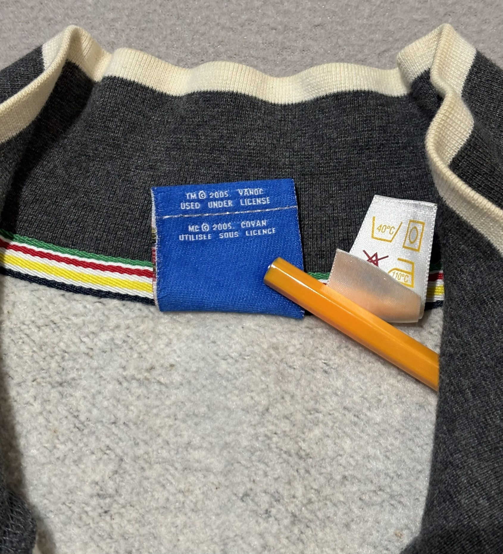 Other 1/4 zip sweatshirt Canada Olympic Team 2006 HBC size. M Size US M / EU 48-50 / 2 - 17 Thumbnail