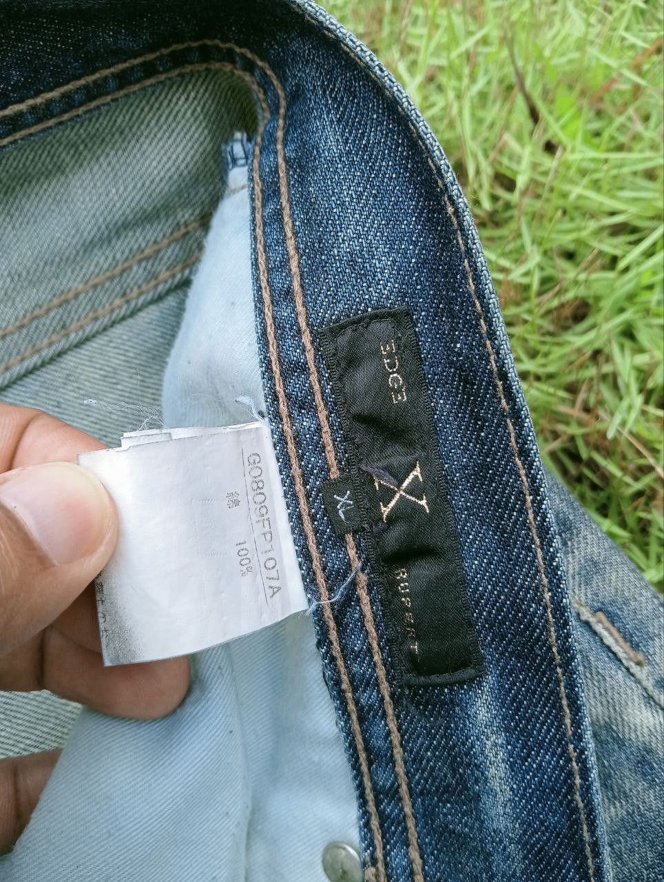 If Six Was Nine VINTAGE EDGE RUPERT JAPAN DISTRESSED LOOK JEANS Size US 35 - 8 Thumbnail