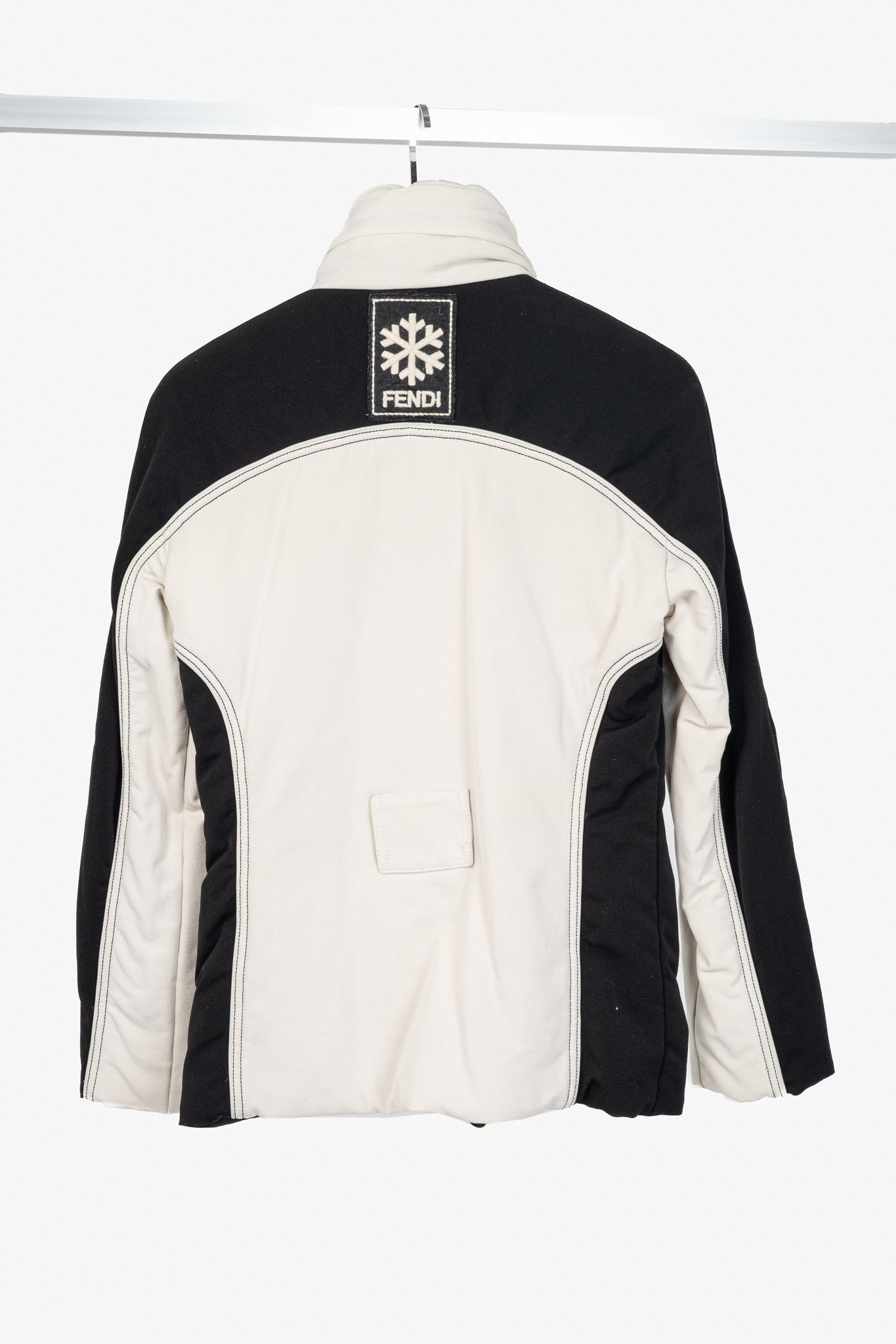 Fendi Fendi White & Black Colourblock Hidden-Hood Zip Jacket Size S / US 4 / IT 40 - 2 Thumbnail