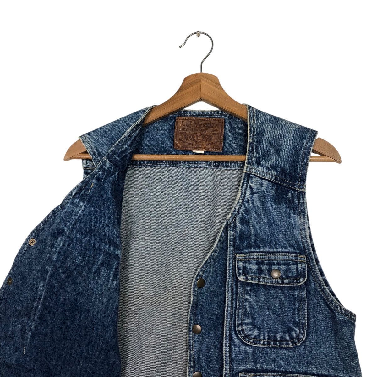 Japanese Brand 📌Vintage Denim Trucker Jacket Tank Top Blue Chaser Size US M / EU 48-50 / 2 - 13 Thumbnail