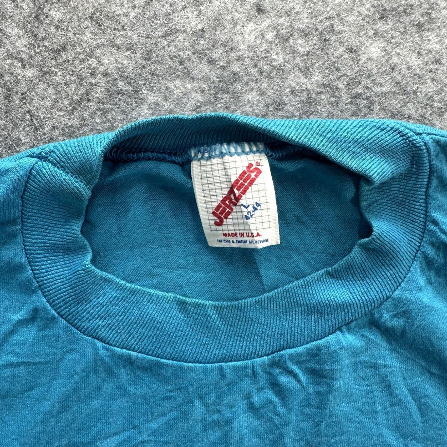 Jerzees VINTAGE Jerzees Shirt Mens Large Blue Made USA 50/50 Single Stitch Blank 80s Tee Size US L / EU 52-54 / 3 - 6 Thumbnail