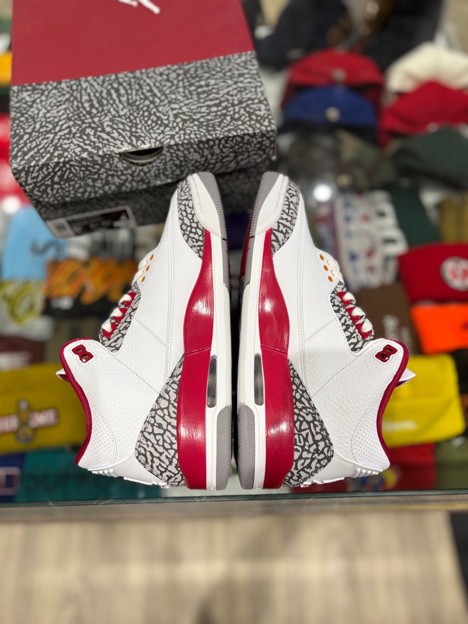 Jordan Brand Jordan 3 Cardinal Red Size US 8.5 / EU 41-42 - 5 Thumbnail