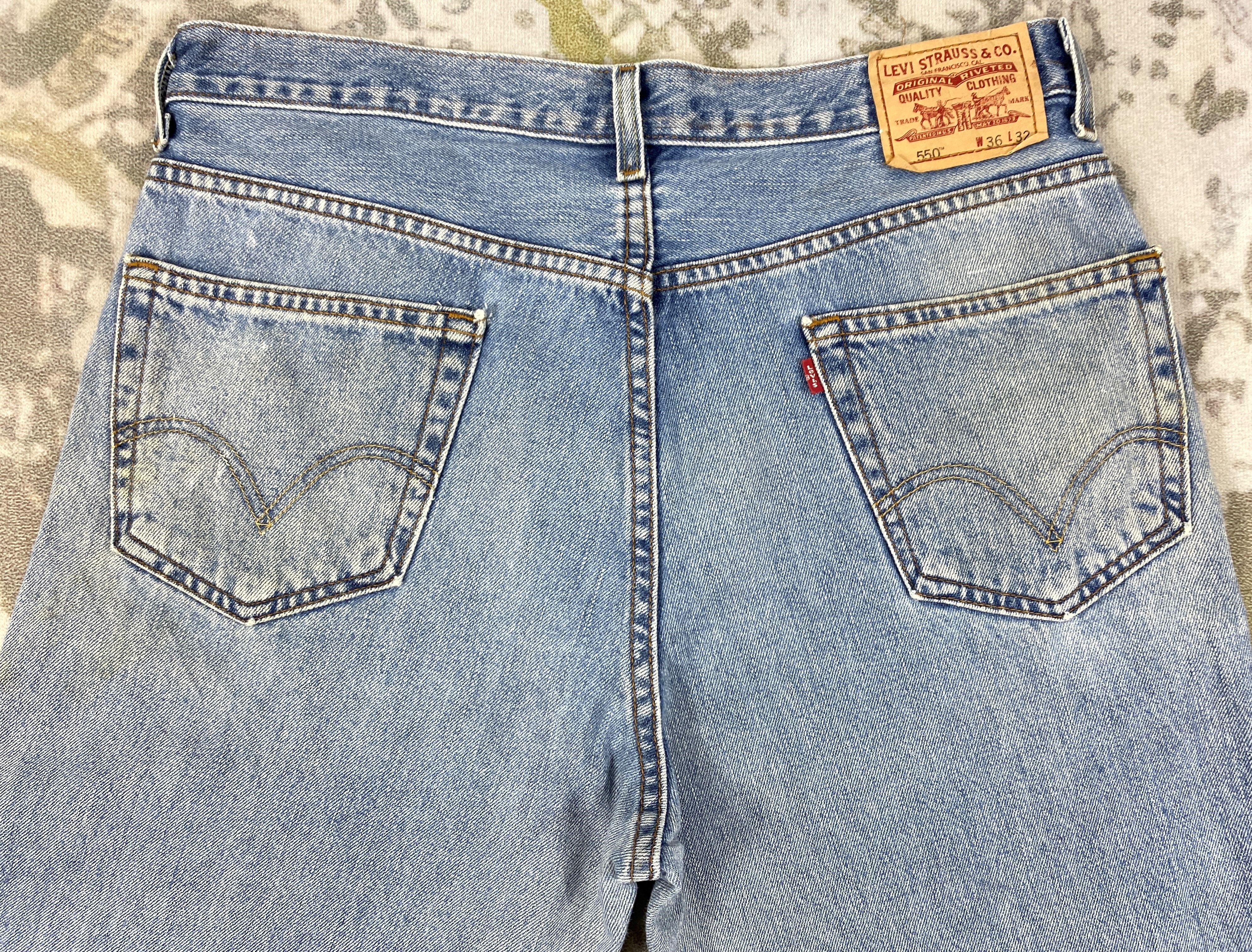 Vintage Light Blue Wash Vintage Levi's 550 36x32 Denim -JN2121 Size US 36 / EU 52 - 4 Thumbnail