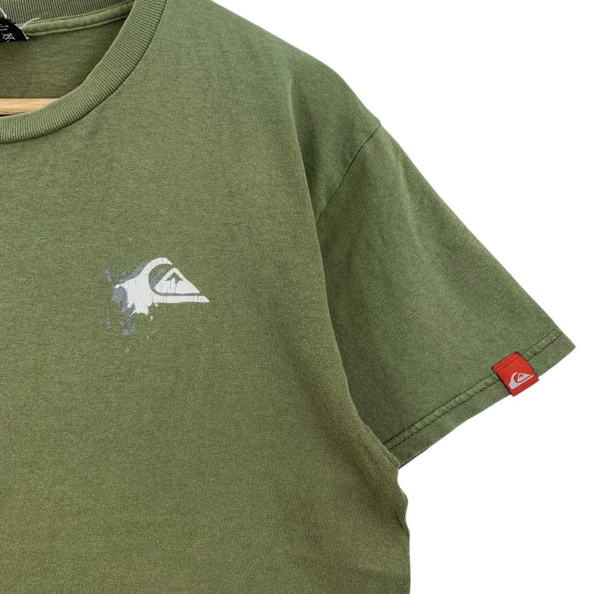 Quiksilver Vintage Y2K QUIKSILVER Backhit Surfing Surfboard Tshirt Size US M / EU 48-50 / 2 - 4 Thumbnail