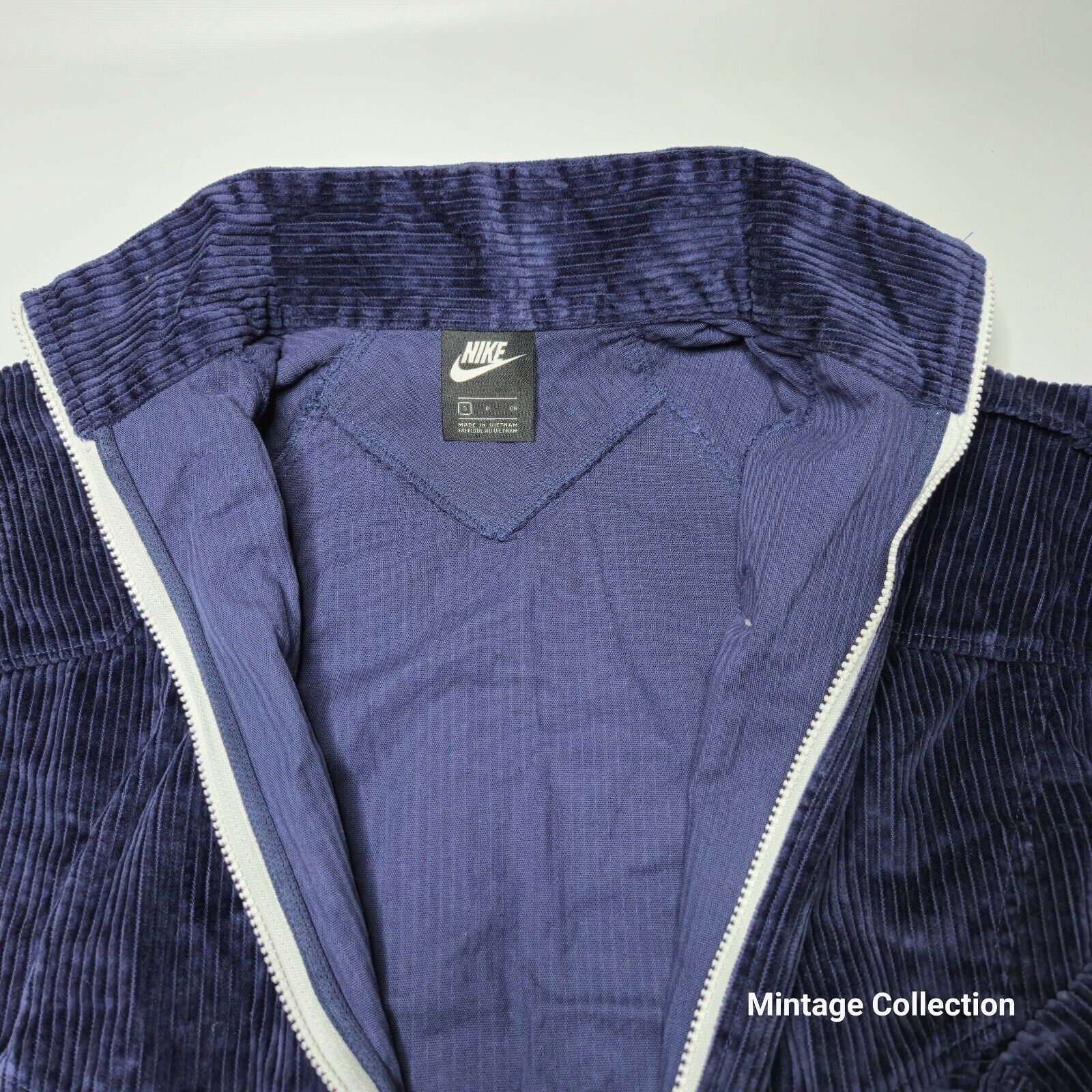 Nike NIKE Sportswear Heritage Windrunner Corduroy Jacket Navy S Size US S / EU 44-46 / 1 - 5 Thumbnail