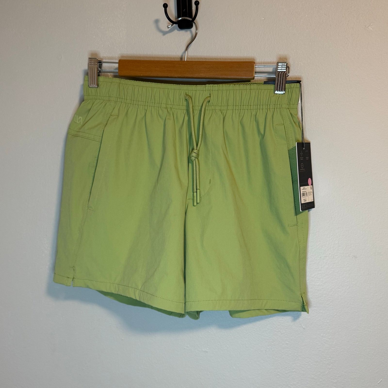 VSTR VRST 5" Inseam Everyday Green Athletic Shorts Men’s Size S Size US 30 / EU 46 - 1 Thumbnail