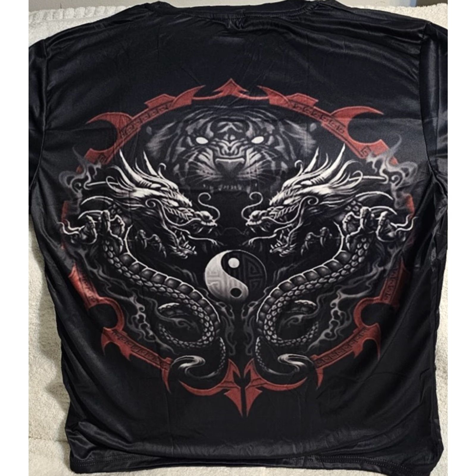 Vintage DRAGON TIGER CAT YIN YANG FANTASY MYTHICAL TRIBAL DRAGONS T-SHIRT Size US L / EU 52-54 / 3 - 4 Thumbnail