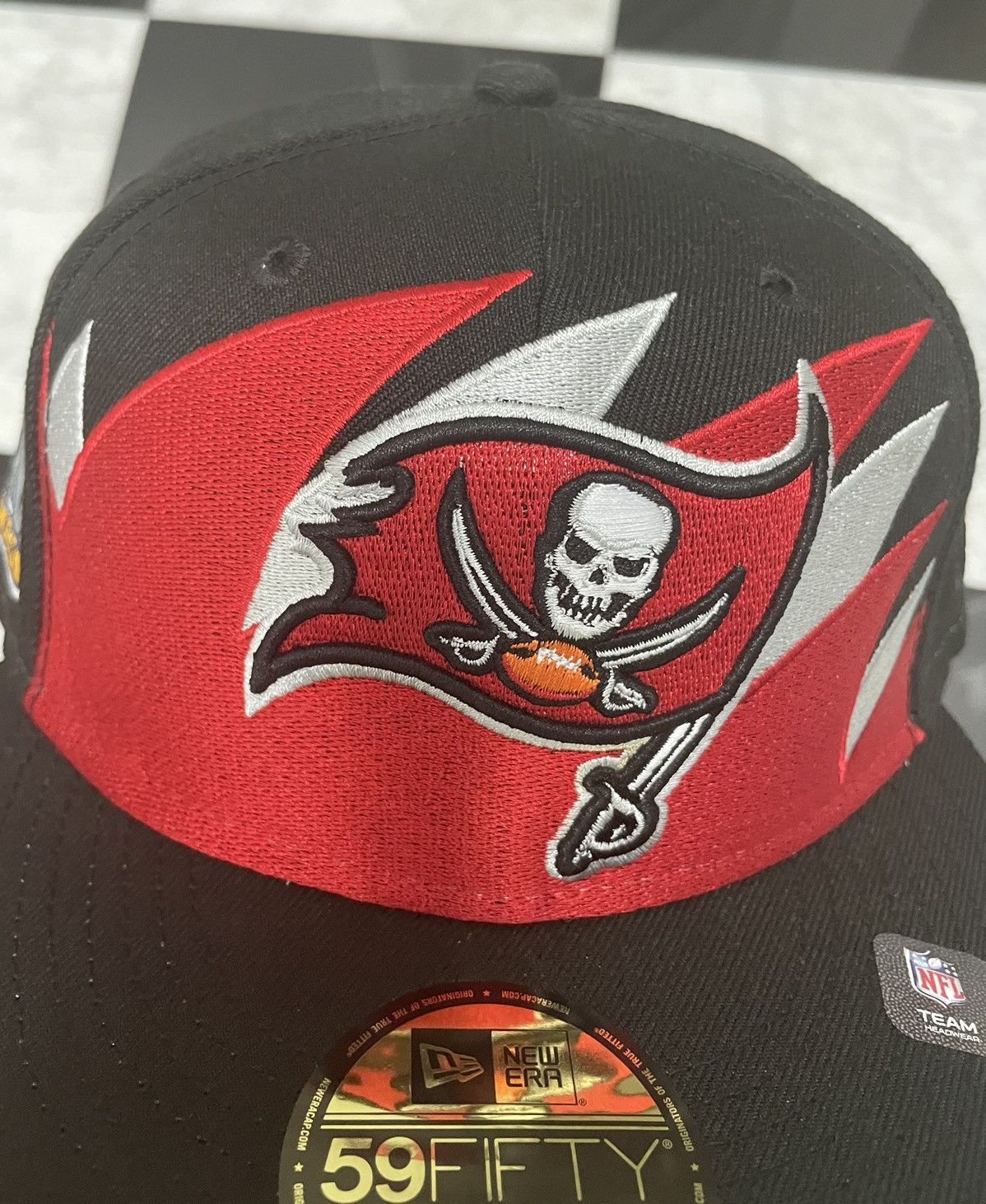 New Era 🔥 Buccaneers shark teeth fitted size 7 Size ONE SIZE - 3 Thumbnail