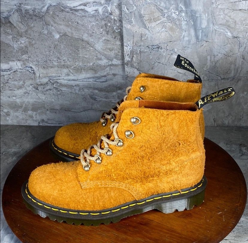 Dr. Martens Dr.Martens 101 Suede Made in England Ankle Boots Size US 7 / IT 37 - 1 Thumbnail