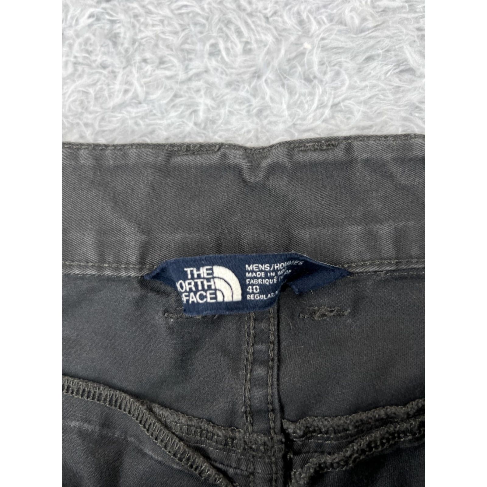The North Face The North Face Chino Shorts Men 40 Gray Cotton Blend Cargo Casual Hiking Size US 40 / EU 56 - 7 Thumbnail