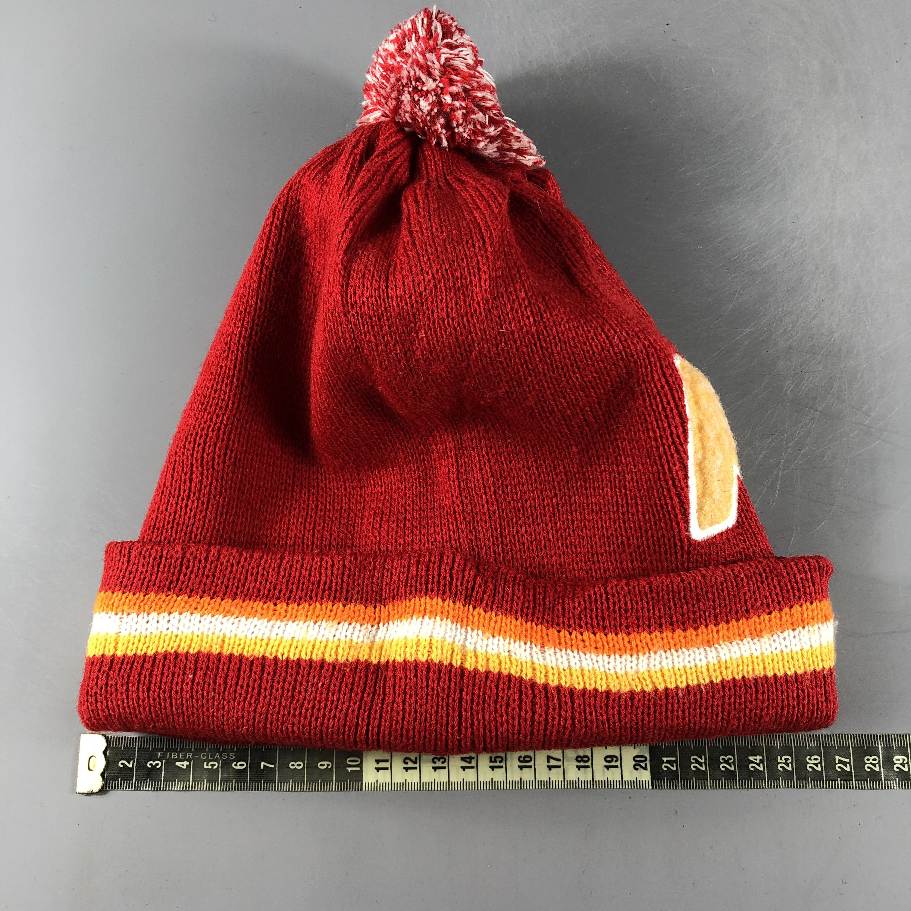 Mickey Mouse × Vintage Mickey Mouse Bobble Beanie Snow Hat Snow Cap -D263 Size ONE SIZE - 3 Thumbnail