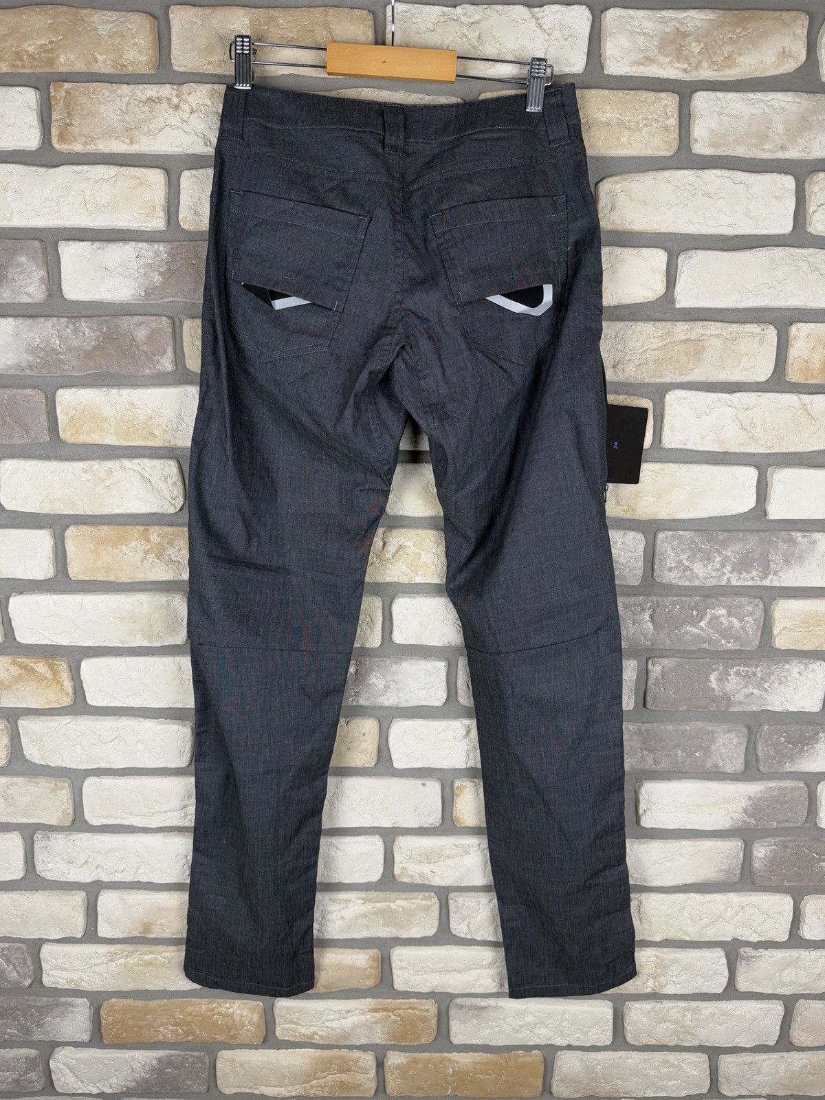 Arc'teryx New with tags arcteryx arc’teryx pants Size US 29 - 11 Thumbnail