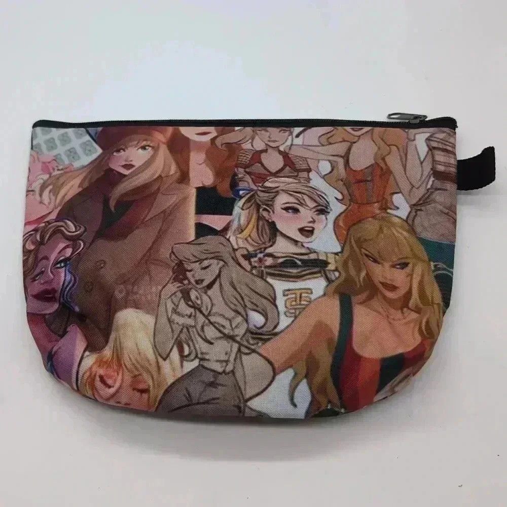 Other Ladies Taylor Swift makeup Travel/ toothbrush Bag NWOT Size ONE SIZE - 2 Thumbnail