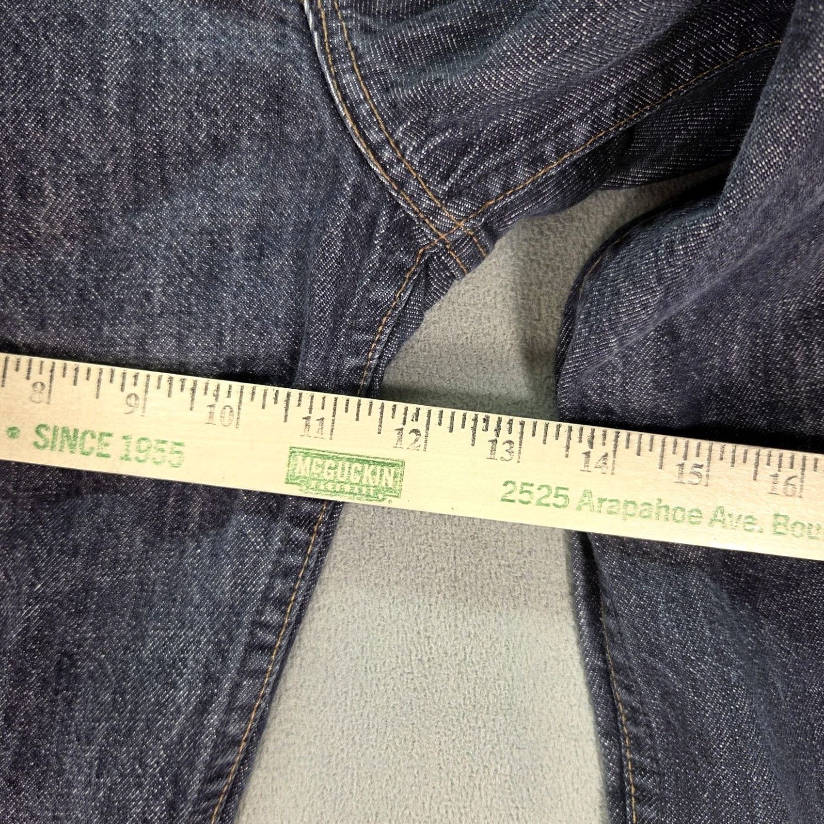 Levi's Levis 541 Jeans Mens Medium Wash Blue Tapered Buckle Cinch Back 30x30 32 Inseam Denim Cotton Distressed Pockets Button 541 Model 541 Levi's Size US 32 / EU 48 - 6 Thumbnail
