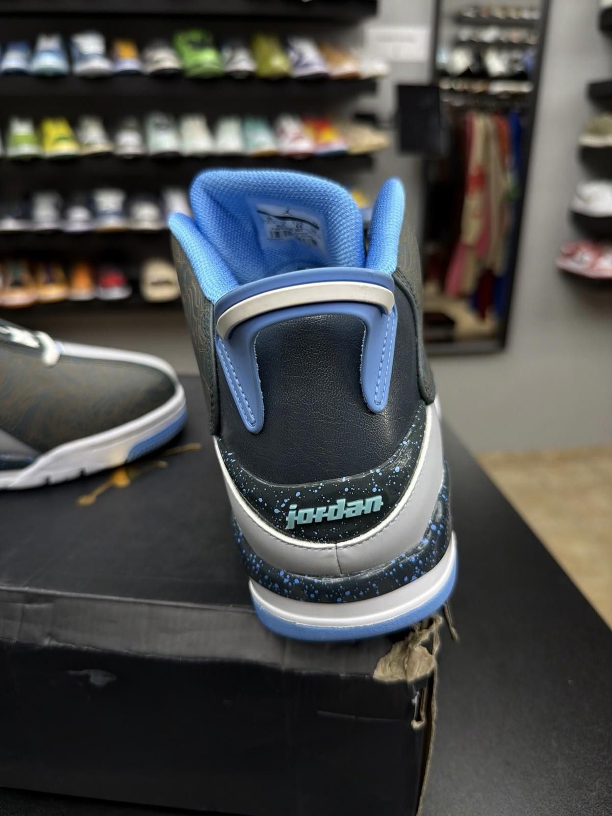 Jordan Brand Size 10 - Air Jordan Dub Zero ‘Wolf Grey’ Brand New Size US 10 / EU 43 - 4 Thumbnail