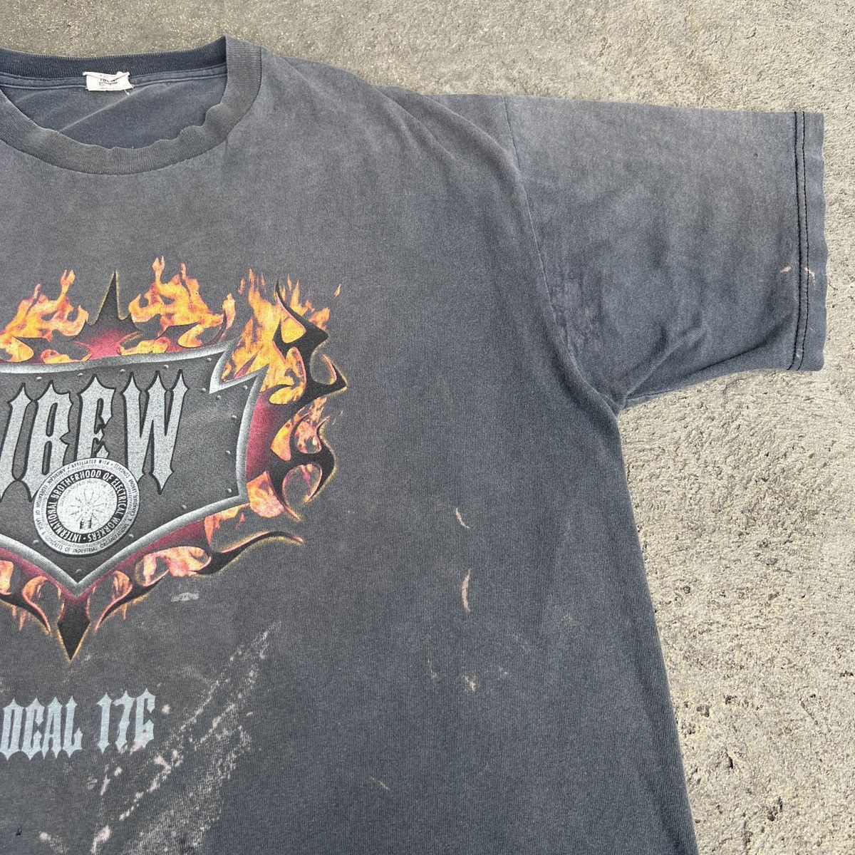 Vintage Vintage 90s IBEW LOCAL 2XL Logo Fire Graphic Thrashed Faded Size US XXL / EU 58 / 5 - 11 Thumbnail
