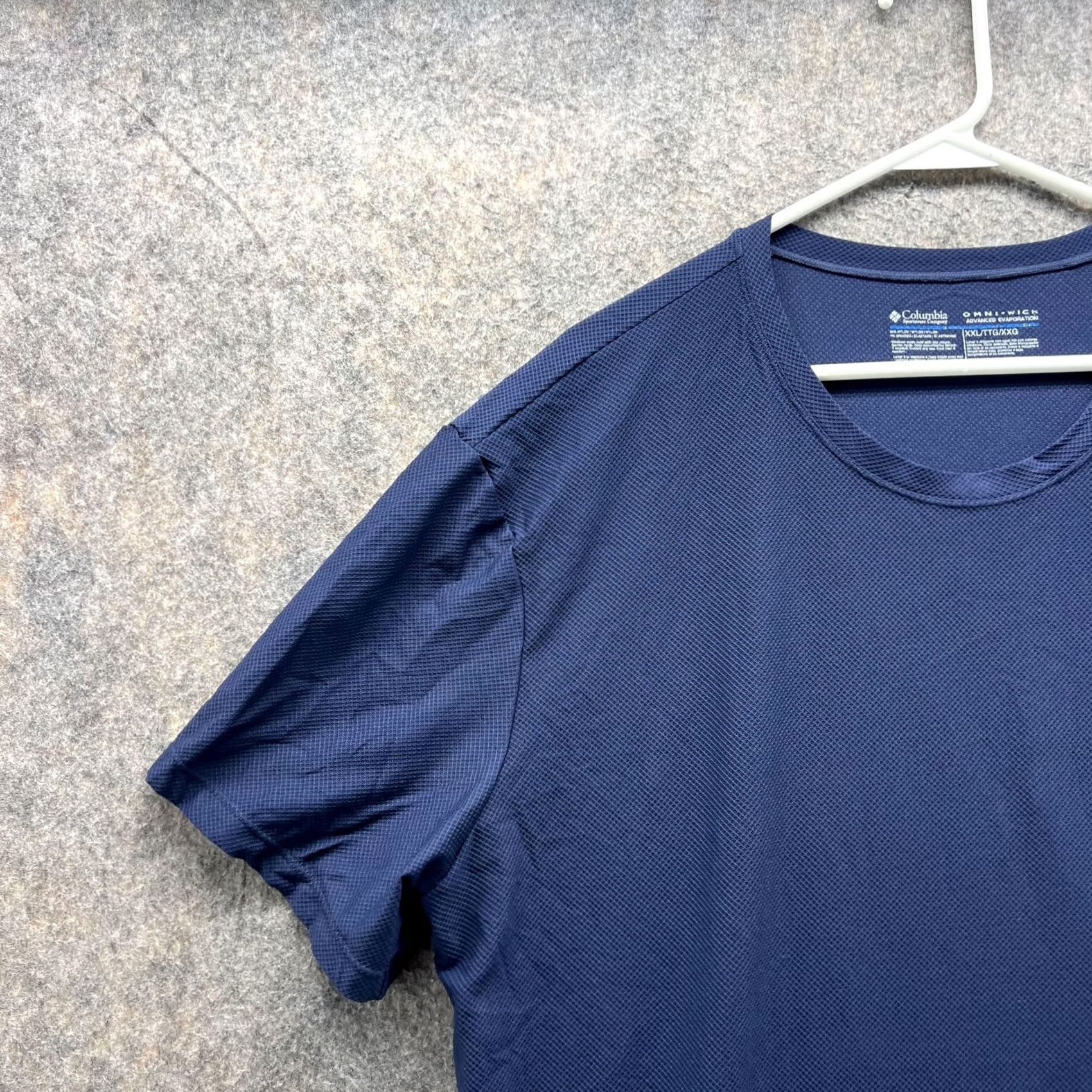 Vintage Columbia Shirt Men XXL Adult Blue Navy Omni Wick Advanced Evaporation Nylon Short Sleeve T-Shirt 2XL Reg Blue Men Size US XXL / EU 58 / 5 - 3 Thumbnail