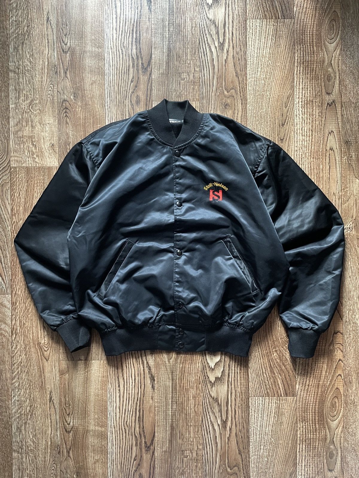 Vintage Vintage Black Bomber Jacket USA Avirex Style MA1 Size US L / EU 52-54 / 3 - 1 Thumbnail