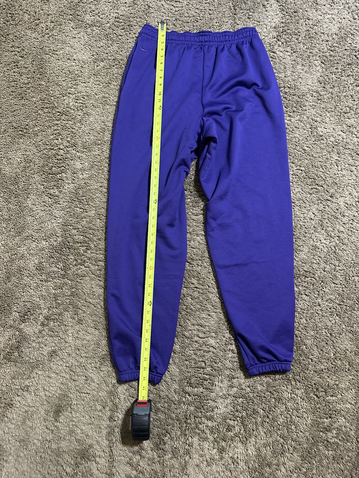 Nike Vintage Nike Kobe Bryant threma-fit pants size medium Size US 34 / EU 50 - 7 Thumbnail
