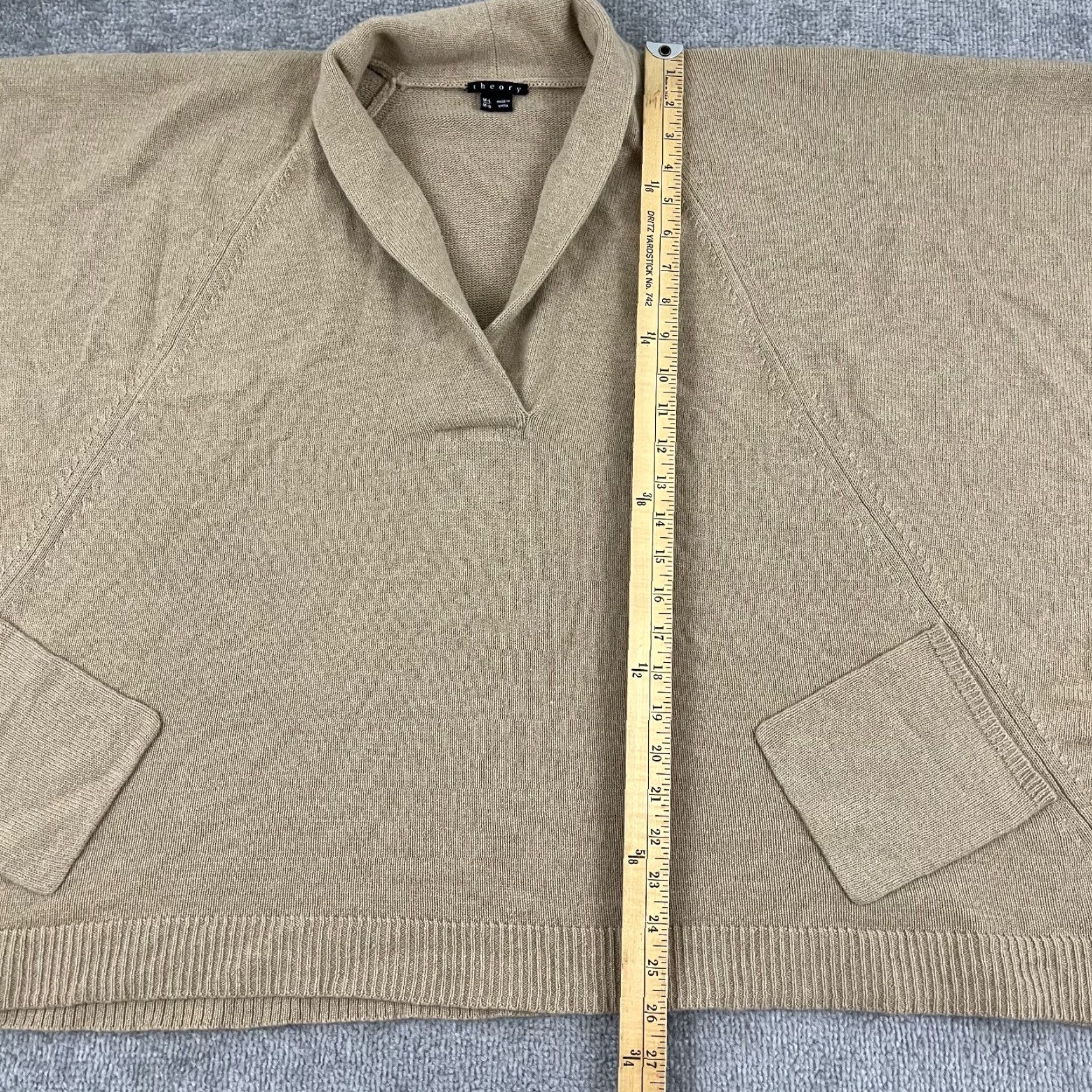 Theory Theory Sweater Womens L Oversized Cashmere Pullover Brown Tan Pockets Preppy Vintage No Size L / US 10 / IT 46 - 5 Thumbnail