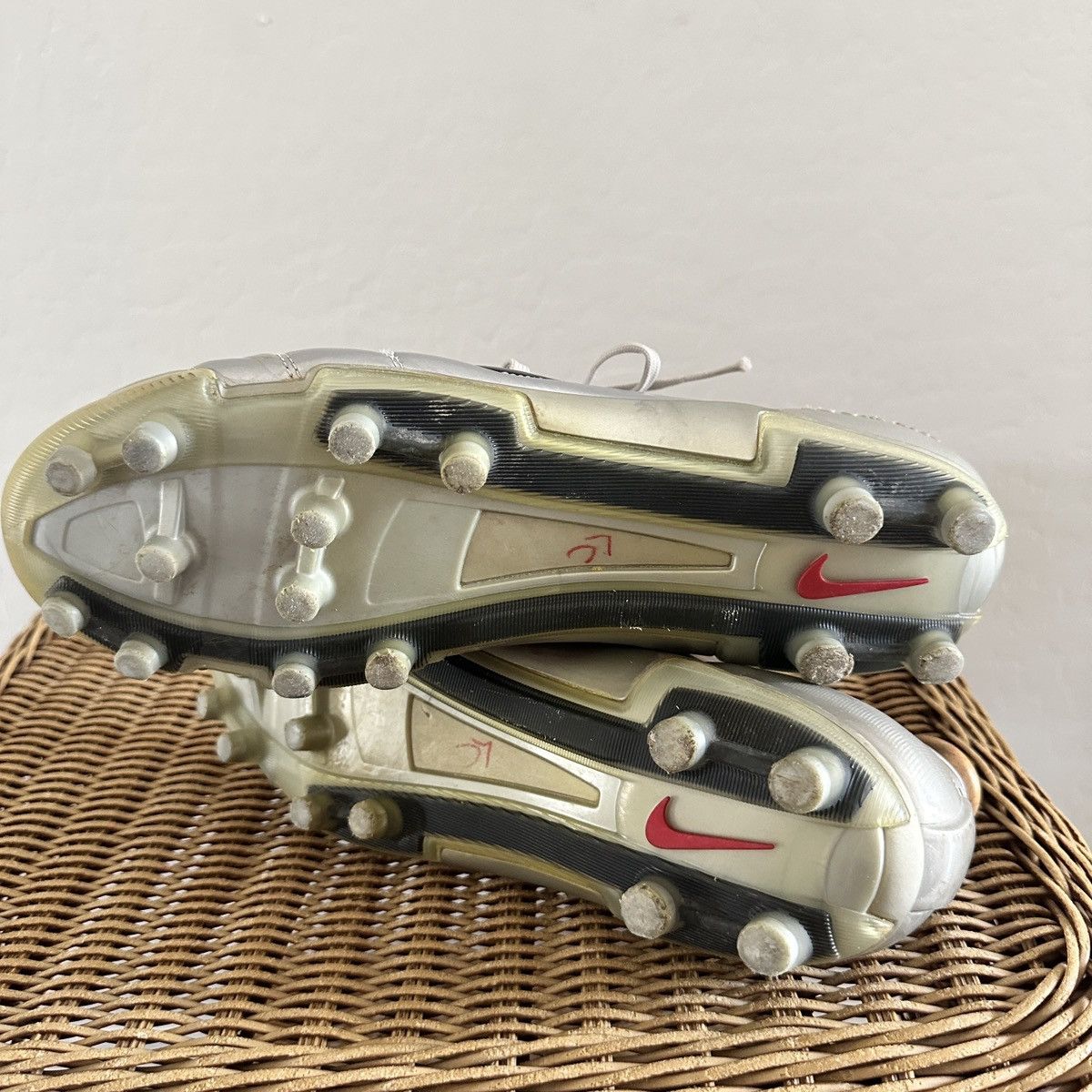 Nike Nike Total 90 Air Zoom FG Silver US12 Boots Cleats Italy Size US 12 / EU 45 - 10 Thumbnail