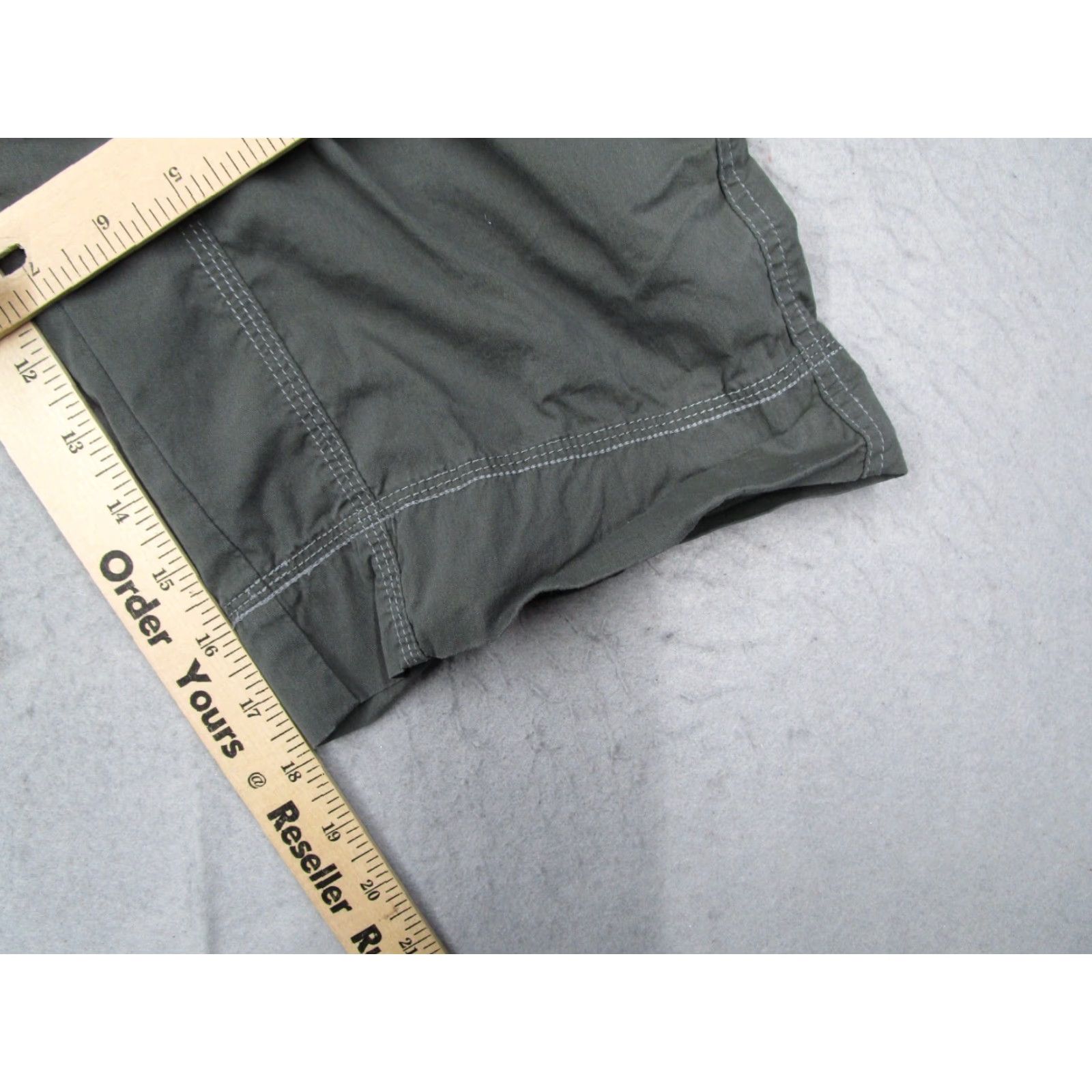 Vintage VINTAGE Kuhl Women's Cargo Capris Pants Size 10 Green Cotton Nylon Utility Hike Workwear Size 32" / US 10 / IT 46 - 7 Thumbnail