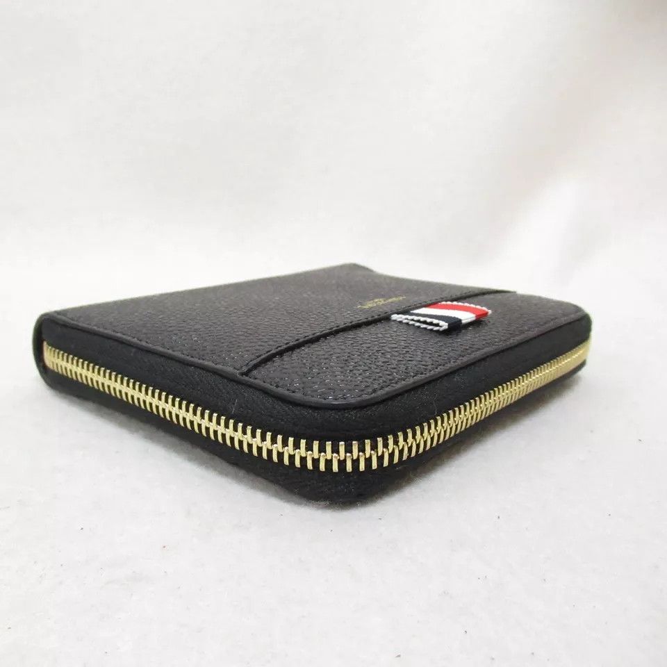 Thom Browne o1s22i1n0924 Size: OS / Zip Around Wallet in Black Size ONE SIZE - 3 Thumbnail