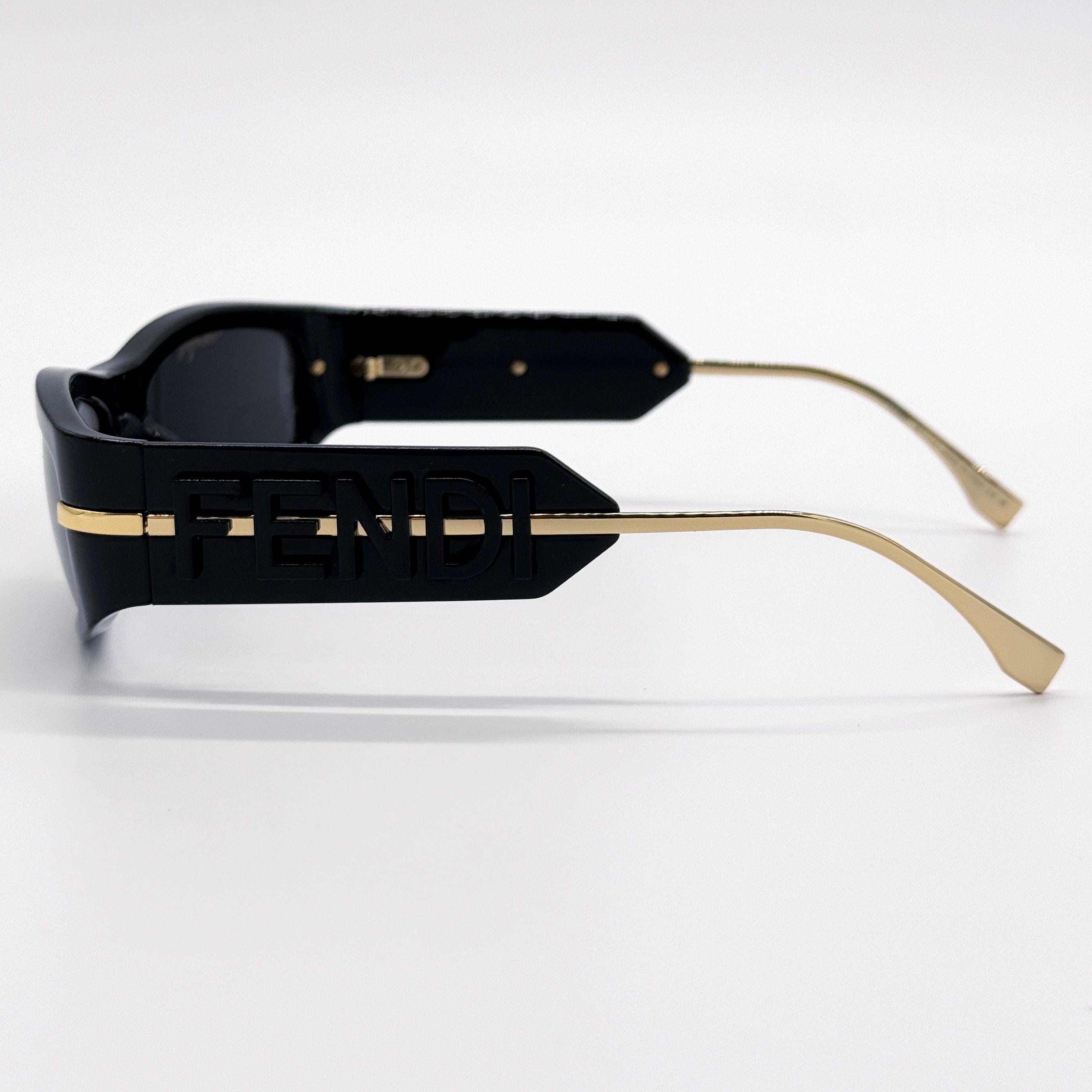 Fendi NEW FENDI FE40120I 01A SHINY BLACK WOMEN SUNGLASSES FENDI Size ONE SIZE - 6 Thumbnail