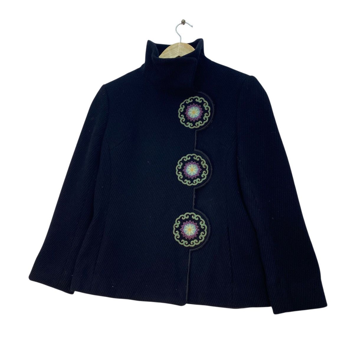 Vivienne Tam 💥 Vivienne Tam embroidered angora blend short coat Size M / US 6-8 / IT 42-44 - 3 Thumbnail