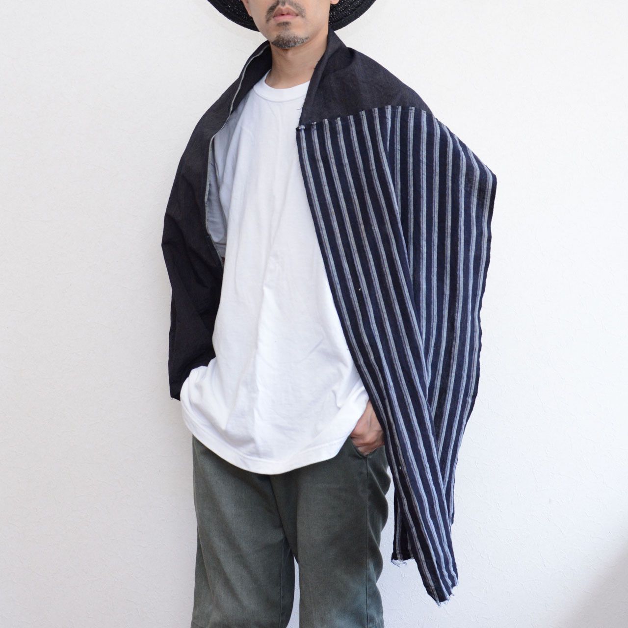 Other Japanese Vintage Fabric Indigo Dyed Cotton Stole Patchwork Size ONE SIZE - 10 Thumbnail