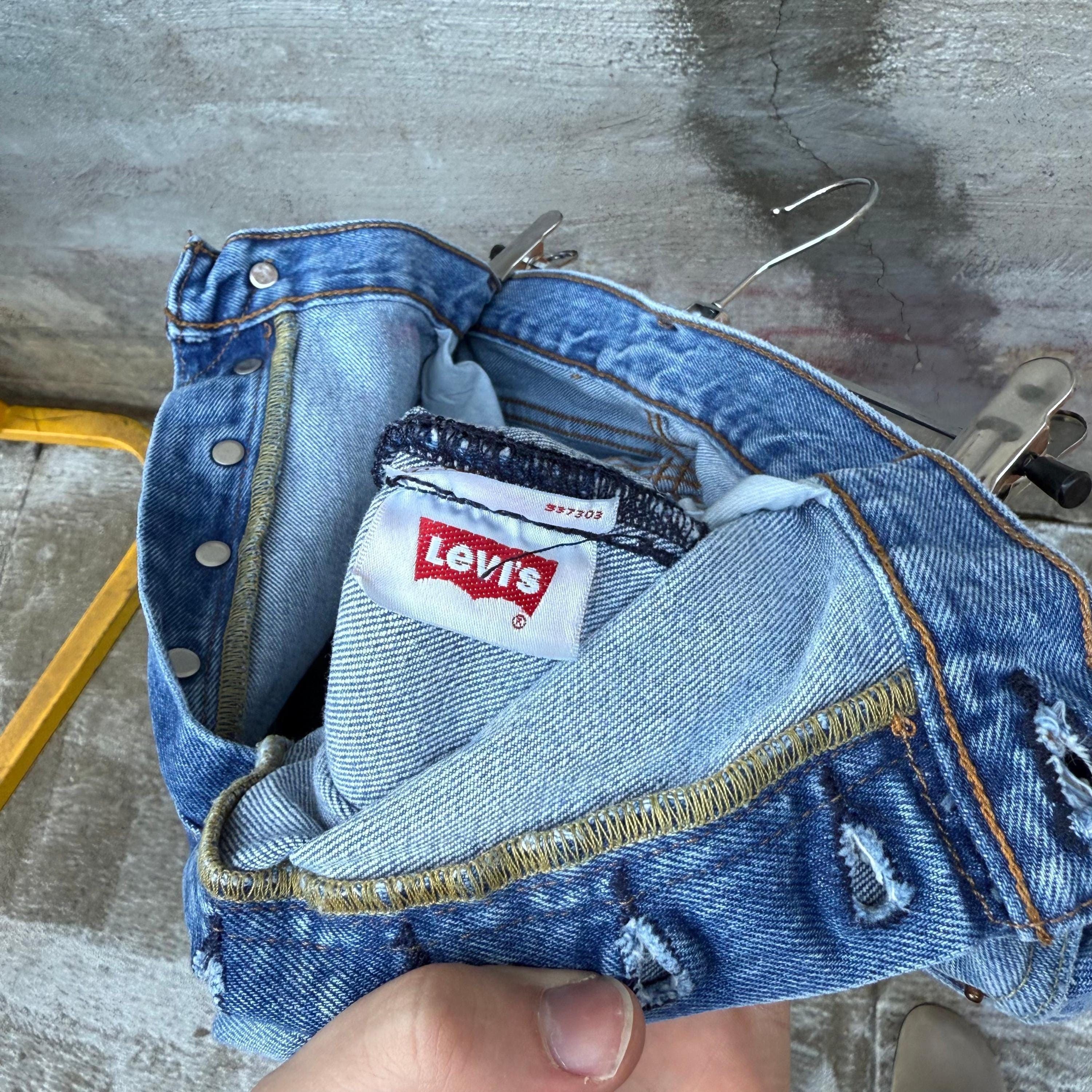 Levi's × Vintage Vintage Levi's 501 Repaired Denim Jeans Size US 36 / EU 52 - 8 Thumbnail